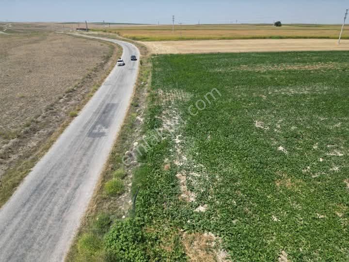 Emirdağ Toklucak Köyü Satılık Tarla Afyon Emirdağ Da 848 M2 Anayola Sıfır Arazimiz Satılıktır