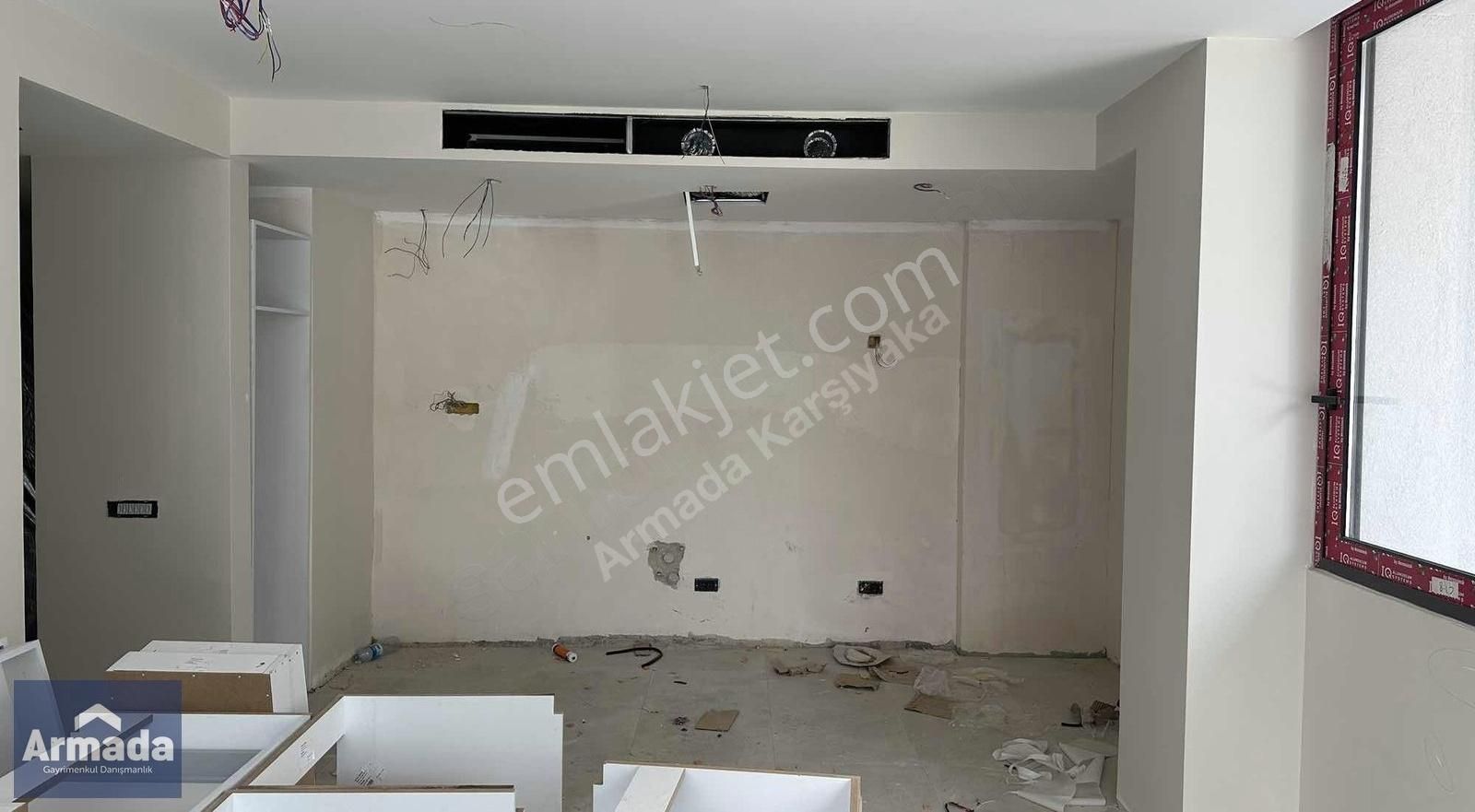 Çeşme Reisdere Satılık Residence Invıctus Life Projesinde Satılık 2+1 Daire