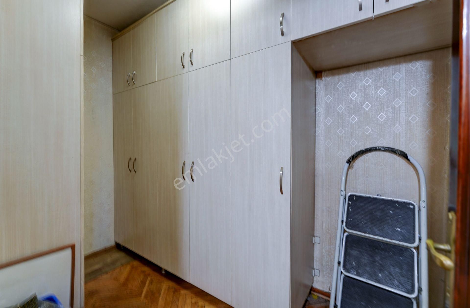 Bebek Merkezde Çok Prestijli Konumda Geniş Kullanımlı Yalı Daire - Görsel 27