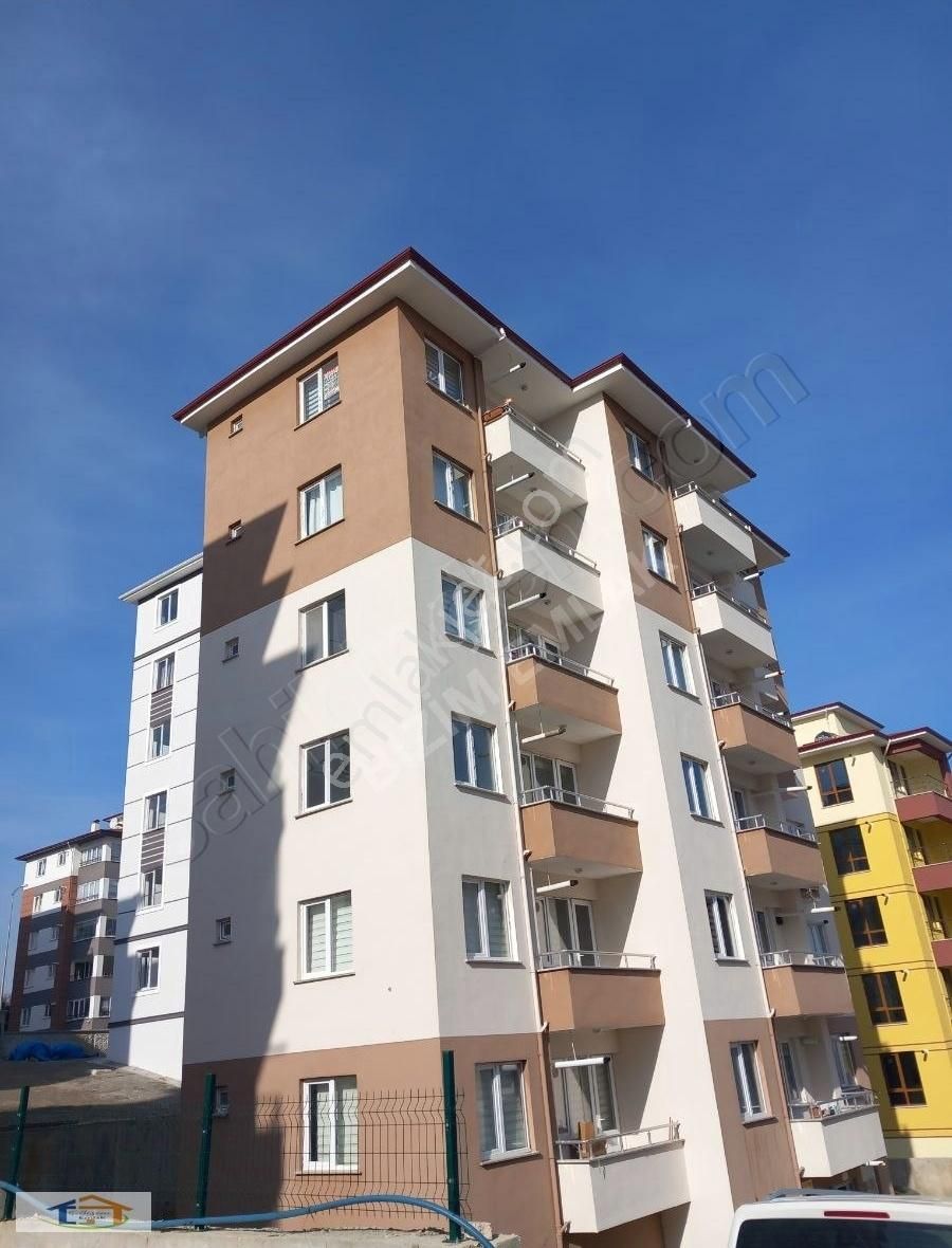 Kastamonu Merkez Kuzeykent Kiralık Daire Kastamonu Merkez Kuzeykent Mh. Ünv. Yakını Yeni Eşyalı 1+1 Kiral