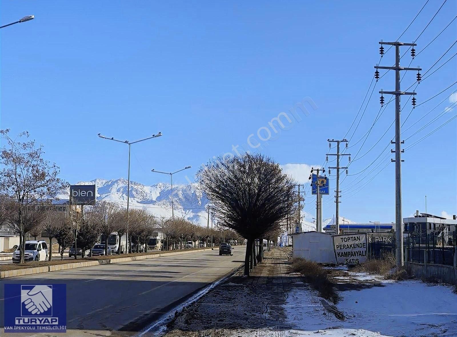 Tuşba Altıntepe Satılık Daire Turyap'tan Erciş Yolunda Satılık 1+1 Daire