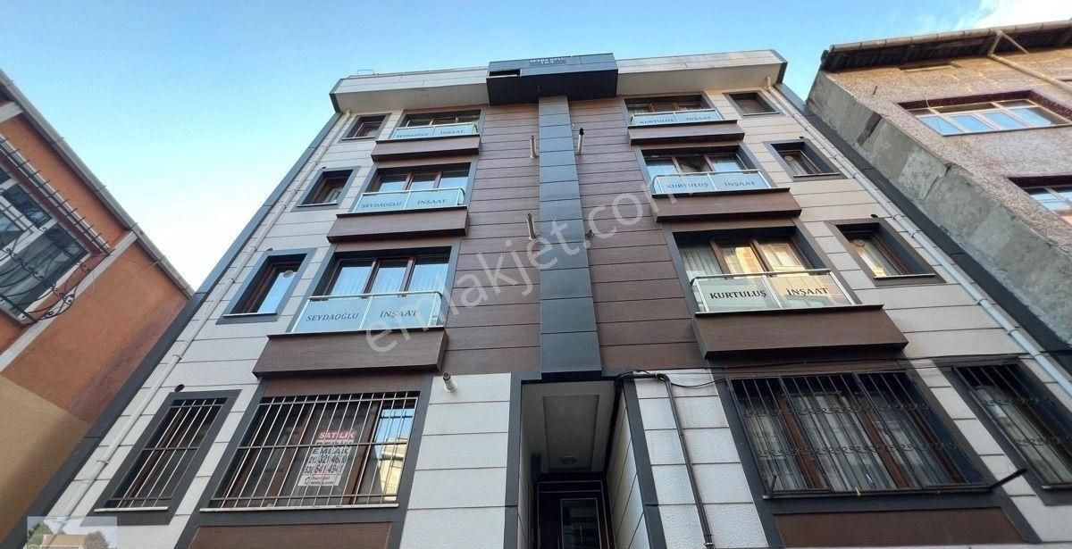 Kağıthane Çeliktepe Satılık Daire Kağıthane Çeliktepe Çanakçı Sokakta 2+1 Lüks Daire