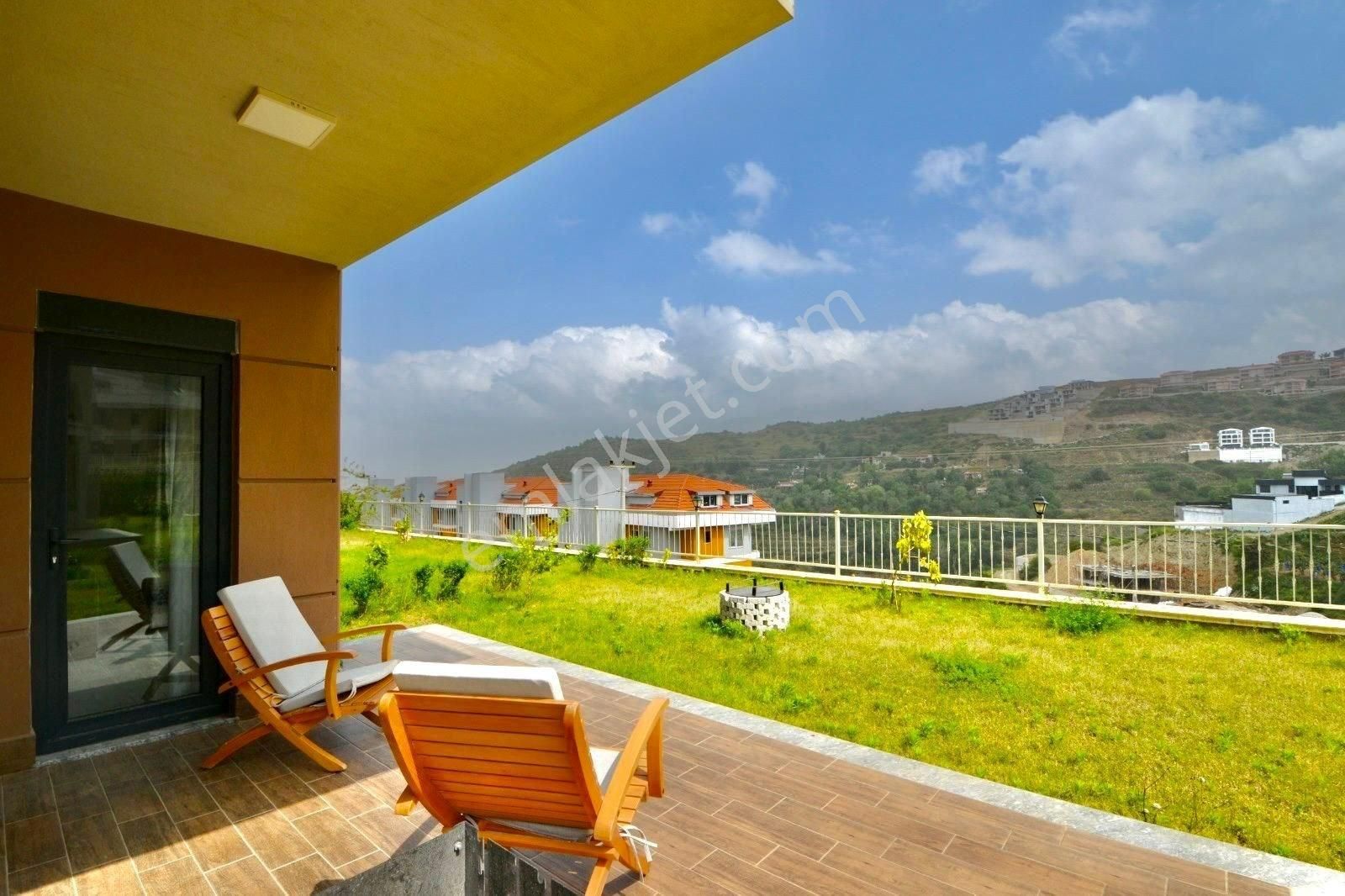 Alanya Kargıcak Satılık Daire Alanya Kargıcak'ta 3+1 Müstakil Bahçeli Site İçi Satılık Villa