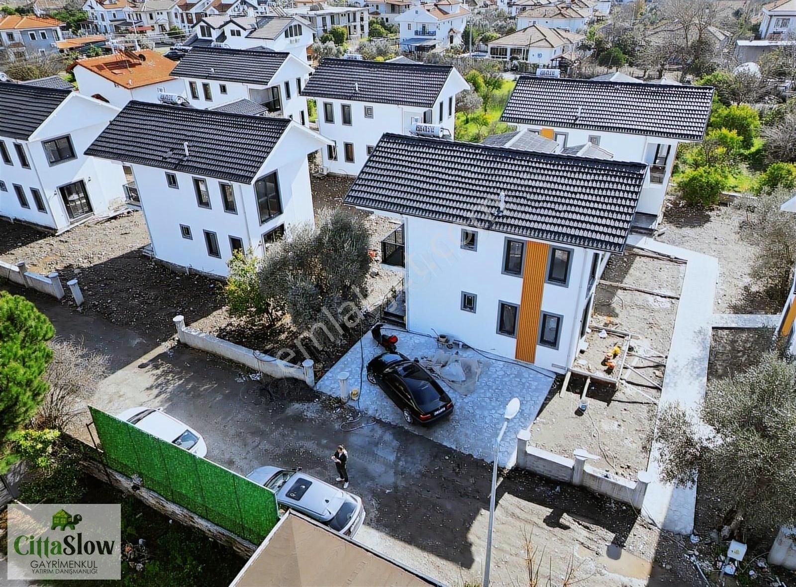 Köyceğiz Gelişim Satılık Villa Cittaslow'dan Gelişim'de Lüks4+1 Tripleks Satılık Müstakil Villa