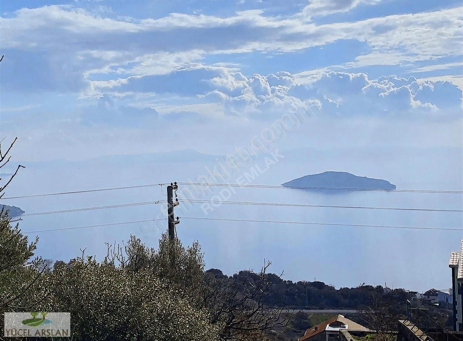 Dikili Çandarlı Satılık Konut İmarlı Dikili Çandarlı'da Satılık 3,5 Kat İmarlı Villa Arsası