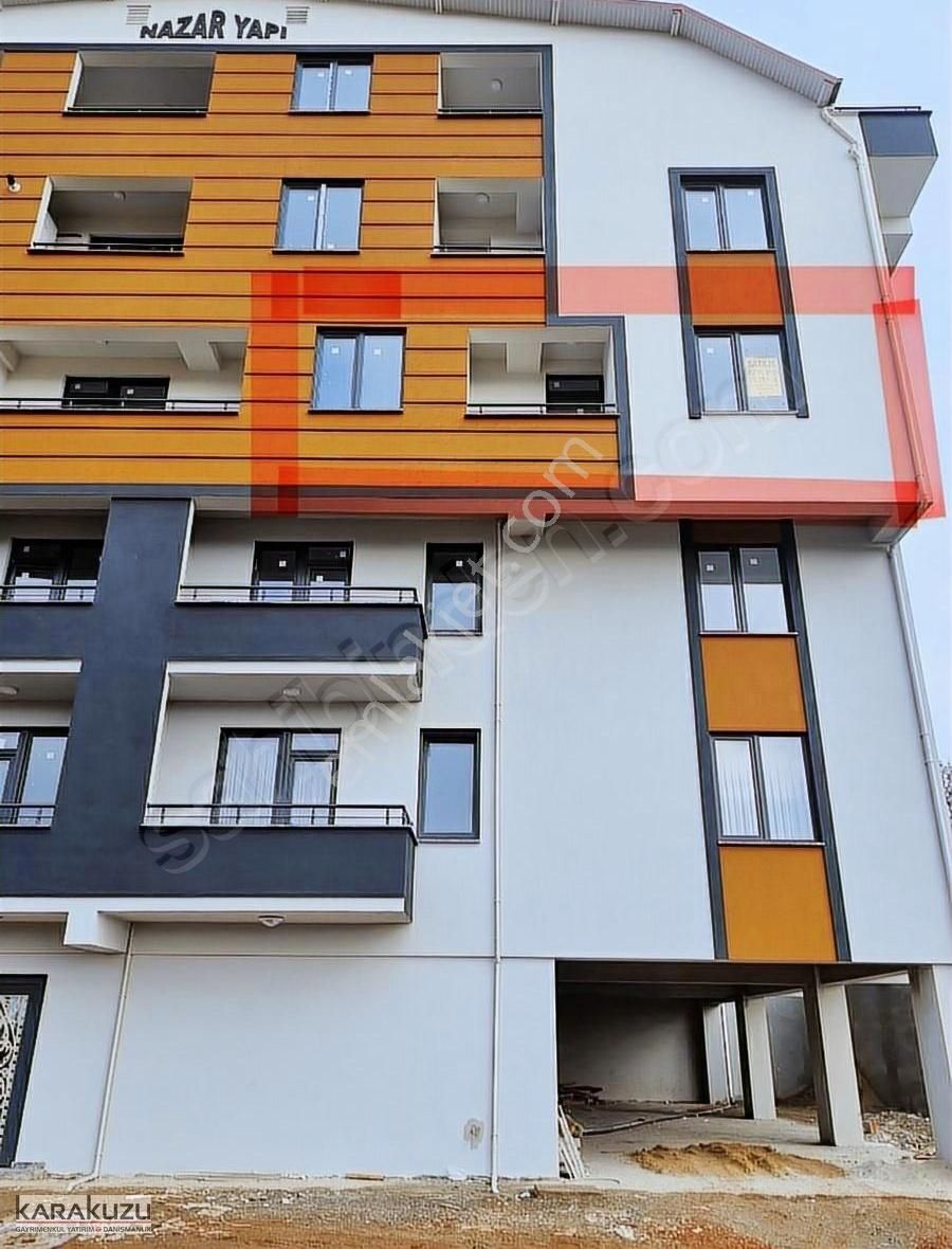 Derince Çınarlı Satılık Daire Çınarlıda Asansörlü - Kapalı Otoparklı 96 M2 2+1 Ara Kat Daire