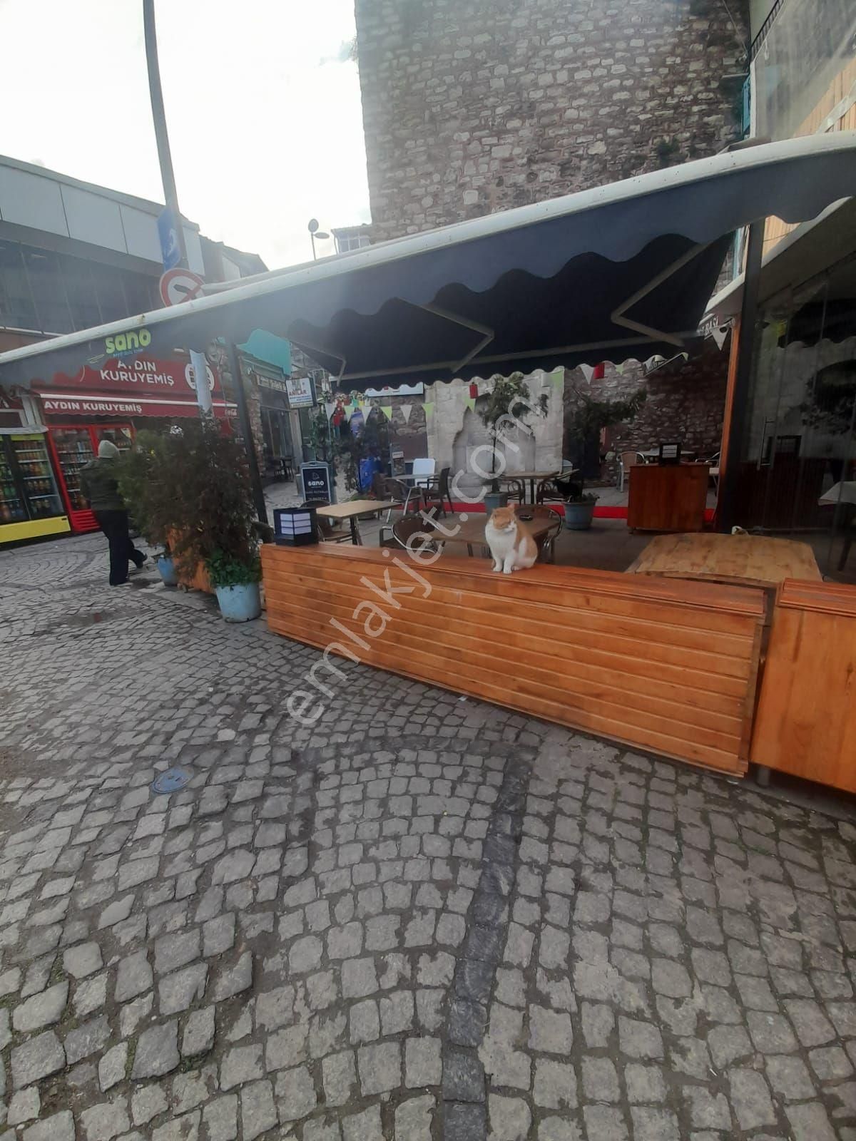 Samatyada Tarihi Sokakta Müstakil Satılık Bına - Görsel 3