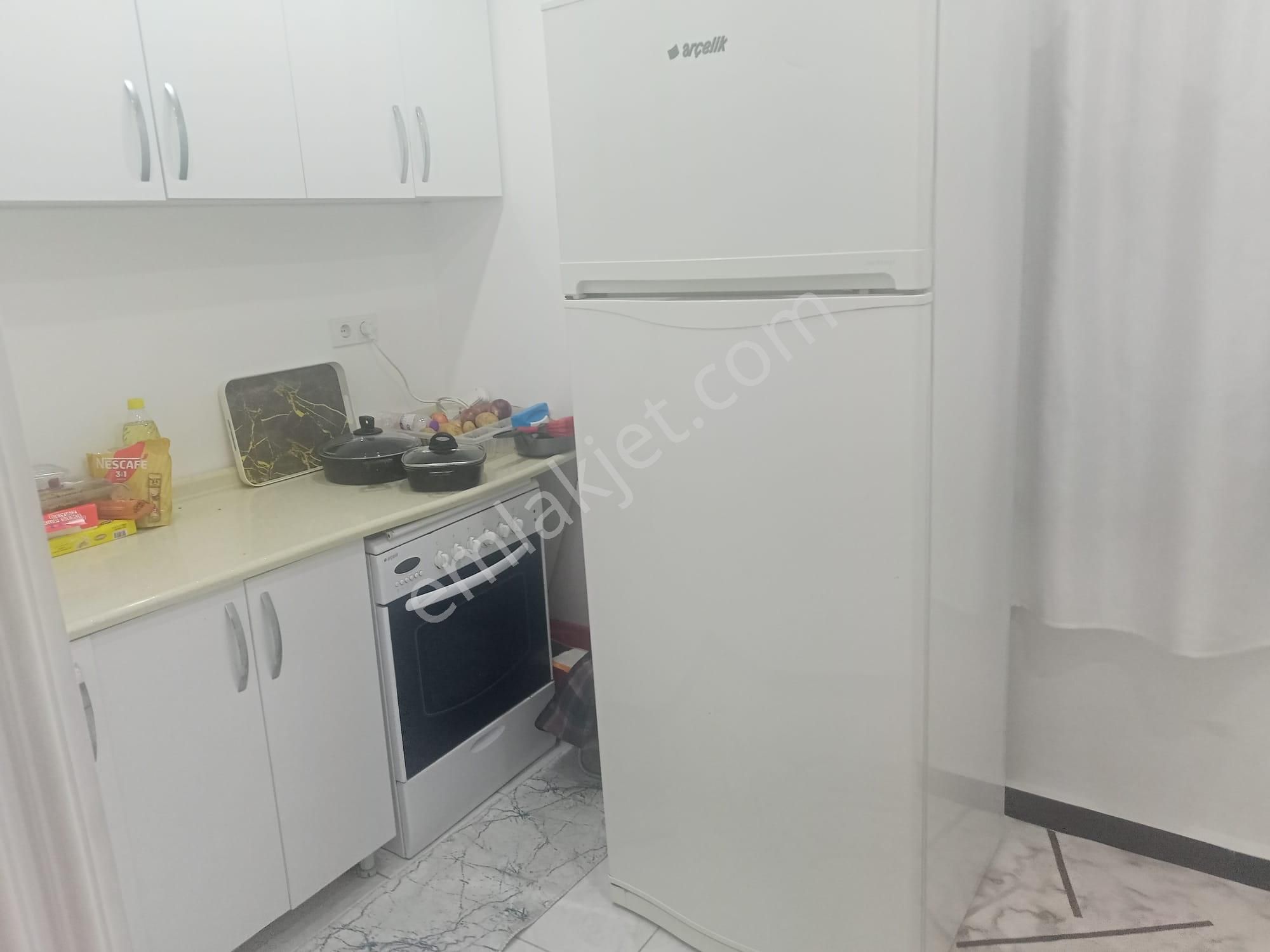 Muratpaşa Üçgen Kiralık Daire Üçgen Mah. Şarampol Cad. Tramvay Yolu Üzeri Full Eşyalı 3+1 Kiralık Daire