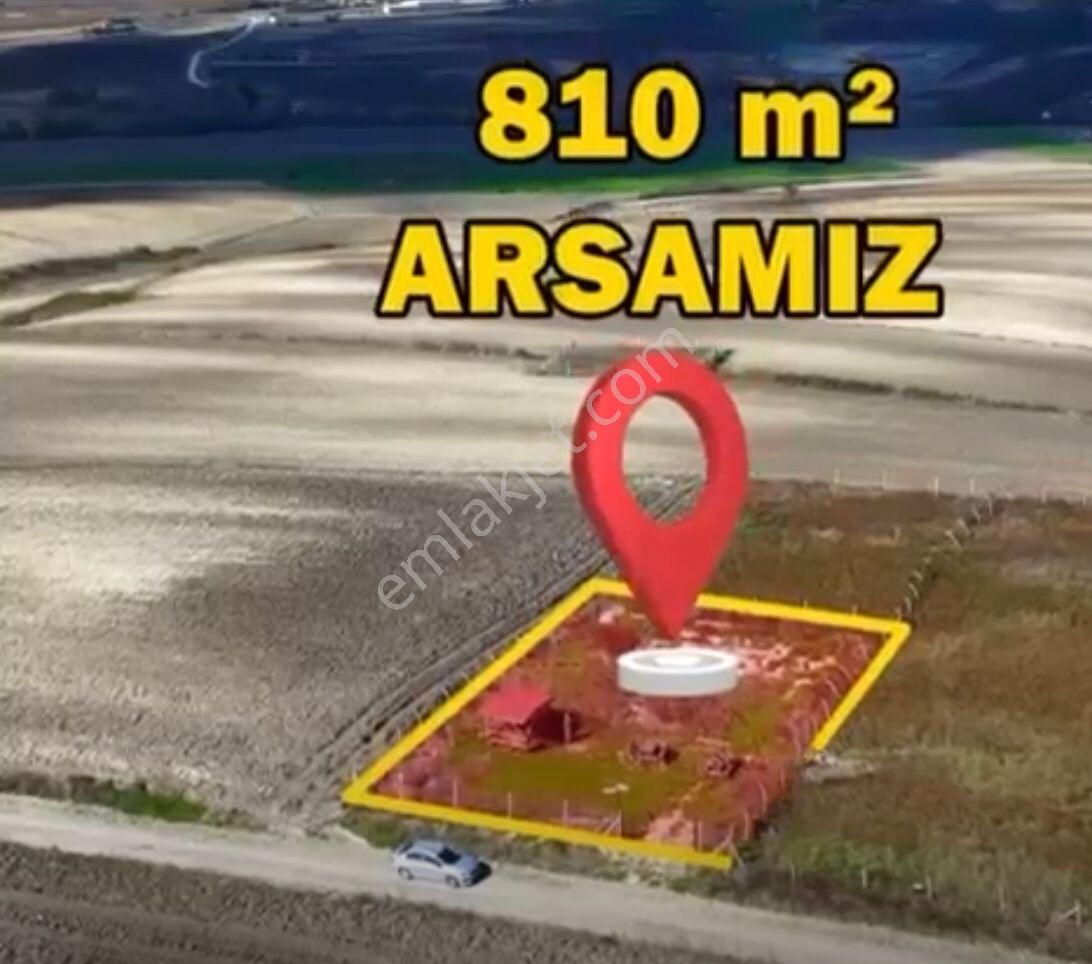 Çatalca Nakkaş Satılık Tarla Çatalca Nakkaşta Satılık Arsa , 810 M2 Hisseli Yolu Var