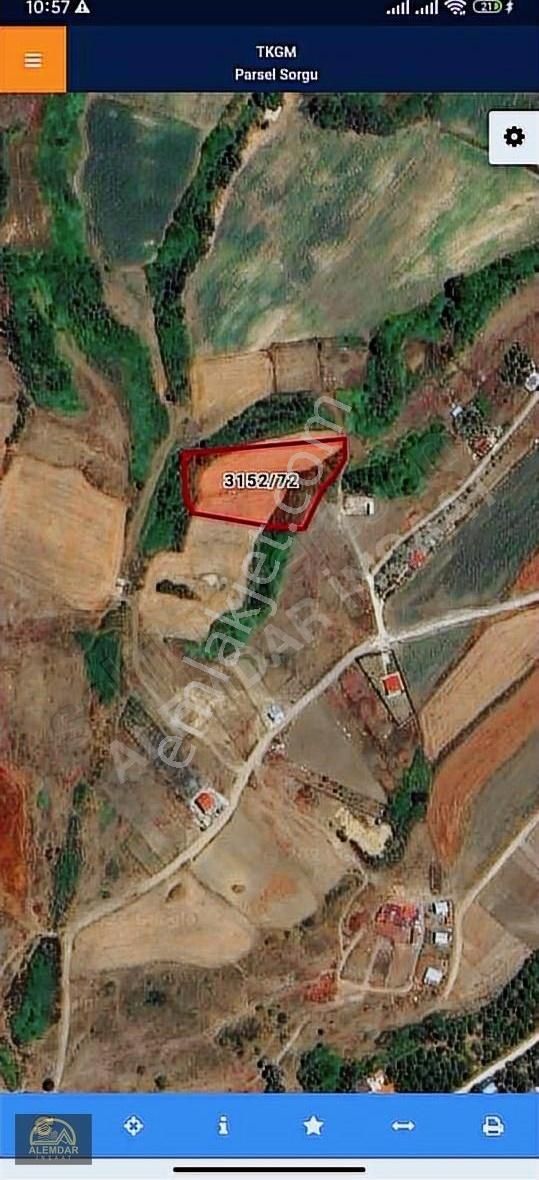 Silivri Akören Satılık Tarla Mükemmel Konumda 4885 M² Tek Tapu Müstakil Parsel