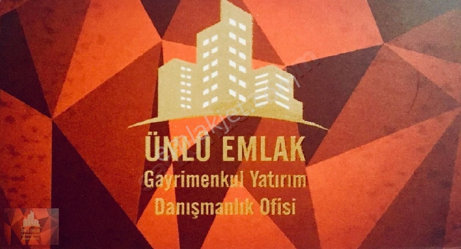 Küçükçekmece Fevzi Çakmak Satılık Daire S.murat Opet Arkasında Balkon'lu 2+1 İdeal 5.kat -ünlü Emlak'tan