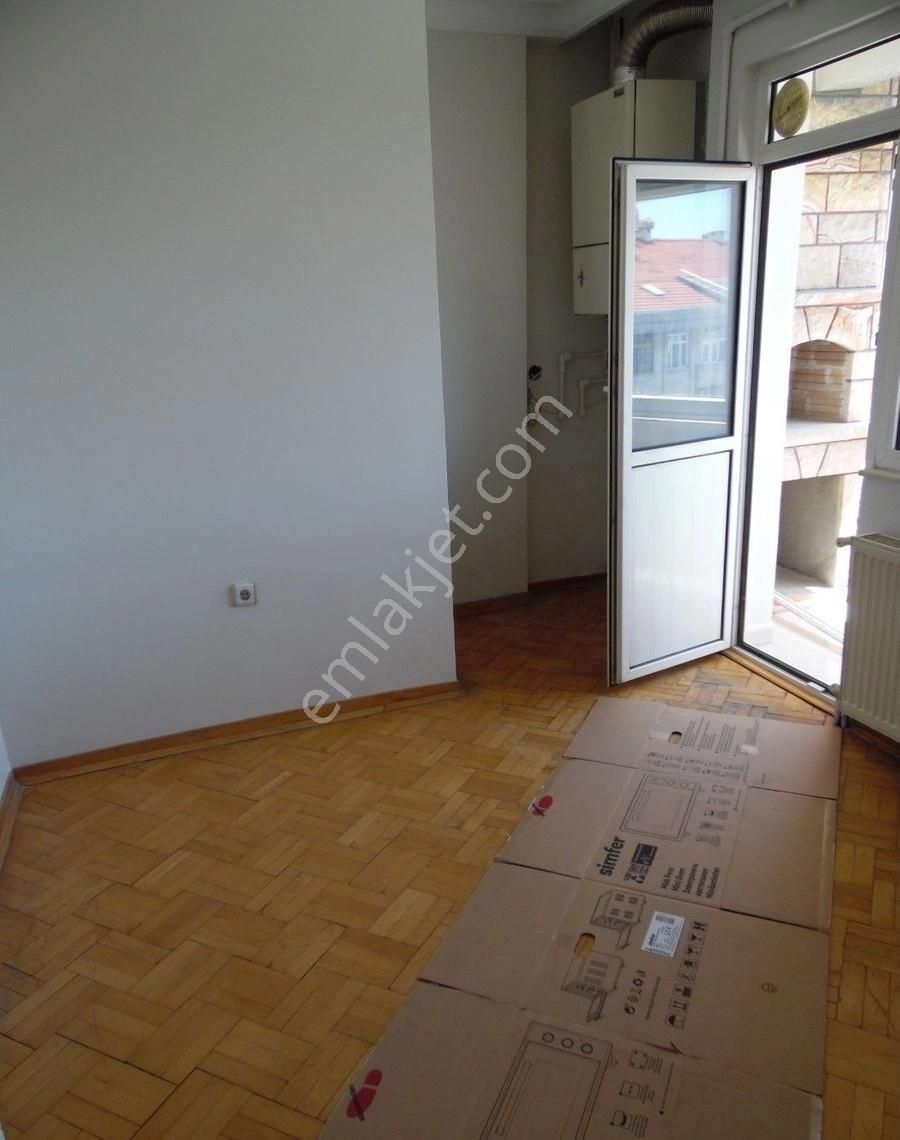 Bakırköy Saray Emlaktan Satılık Dubleks 350 M2 5+2 - Görsel 19