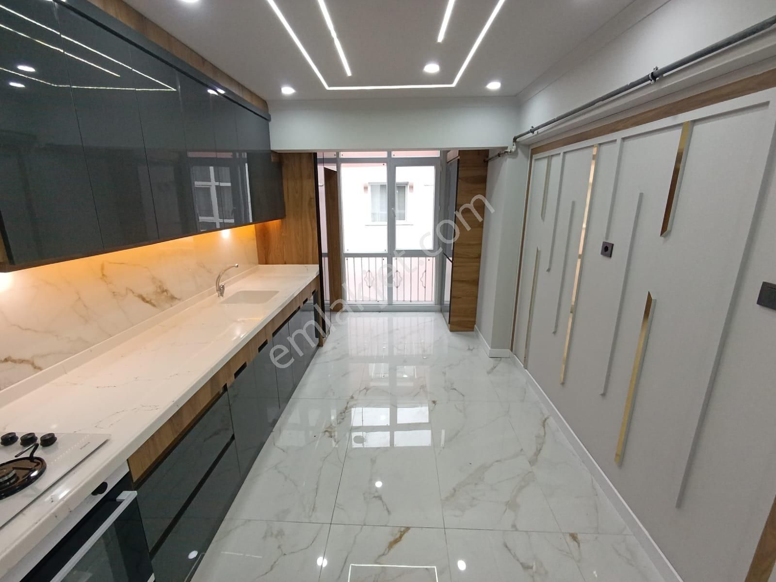 Sincan Akşemsettin Satılık Daire Akşemsettin Mah. 3+1 Ara Katta 120m2 Full Yapılı Satılık Daire