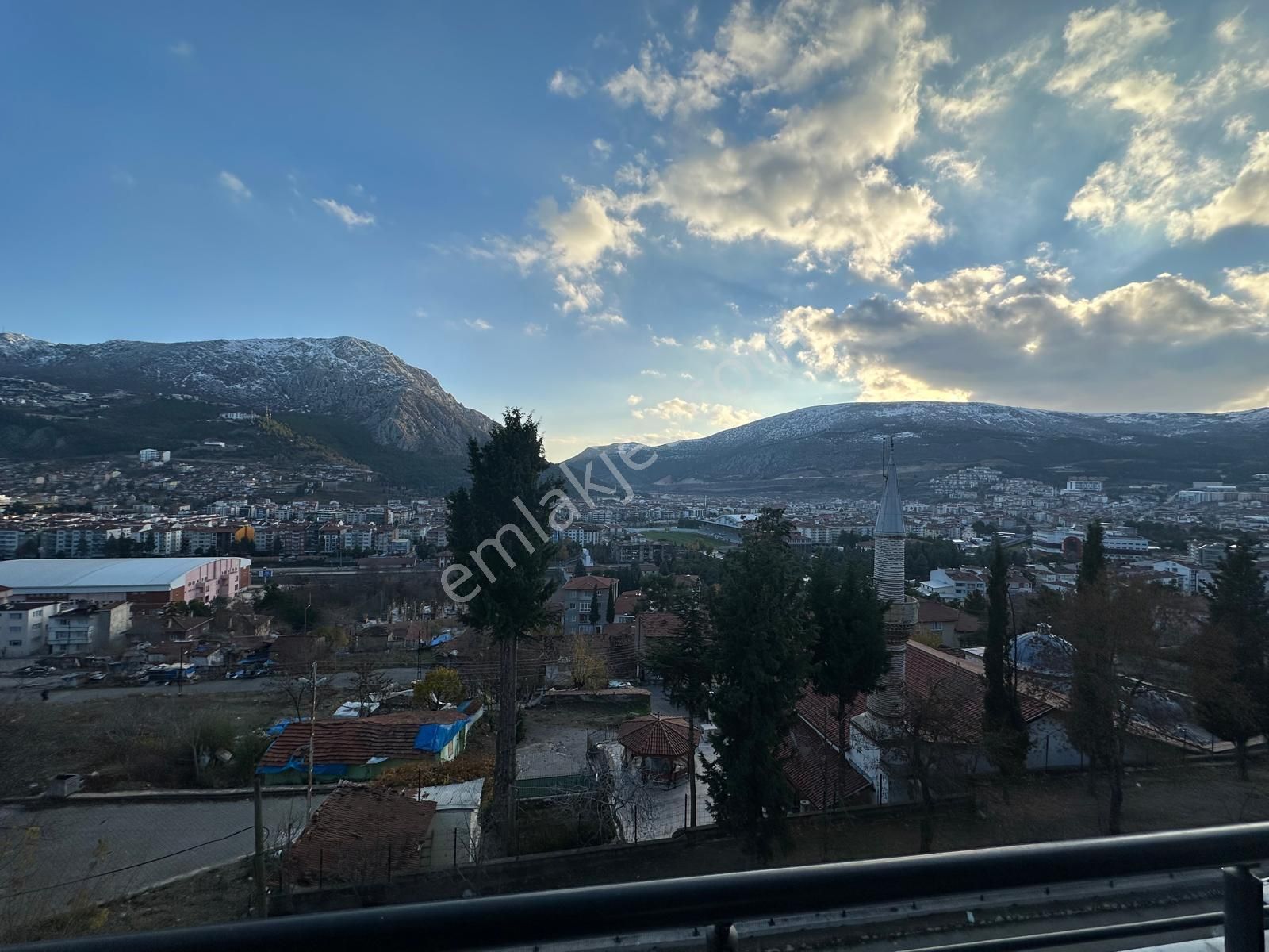 Amasya Merkez Hızırpaşa Satılık Daire Hızırpaşa'da Satılık Sıfır 2+0 Daire