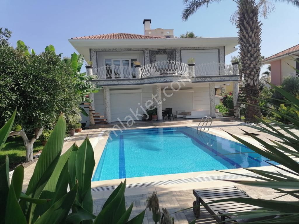 Kemer Çamyuva Satılık Villa Говорим По-русски!kemer Çamyuva'da Super Lüks 2 Katlı 4+1 Villa