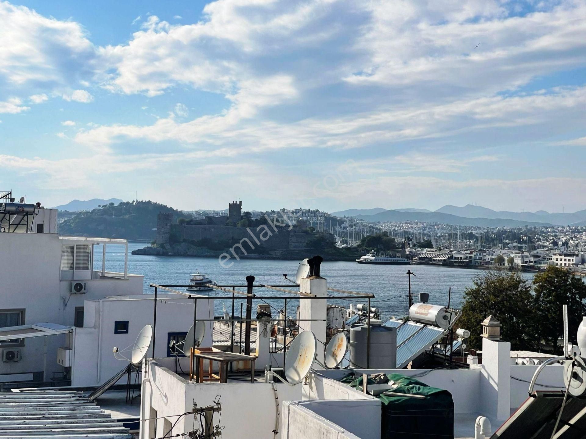 Bodrum Kumbahçe Satılık Daire Bodrum Kumbahçe’de Denize 100 M Mesafede Satılık Daire!