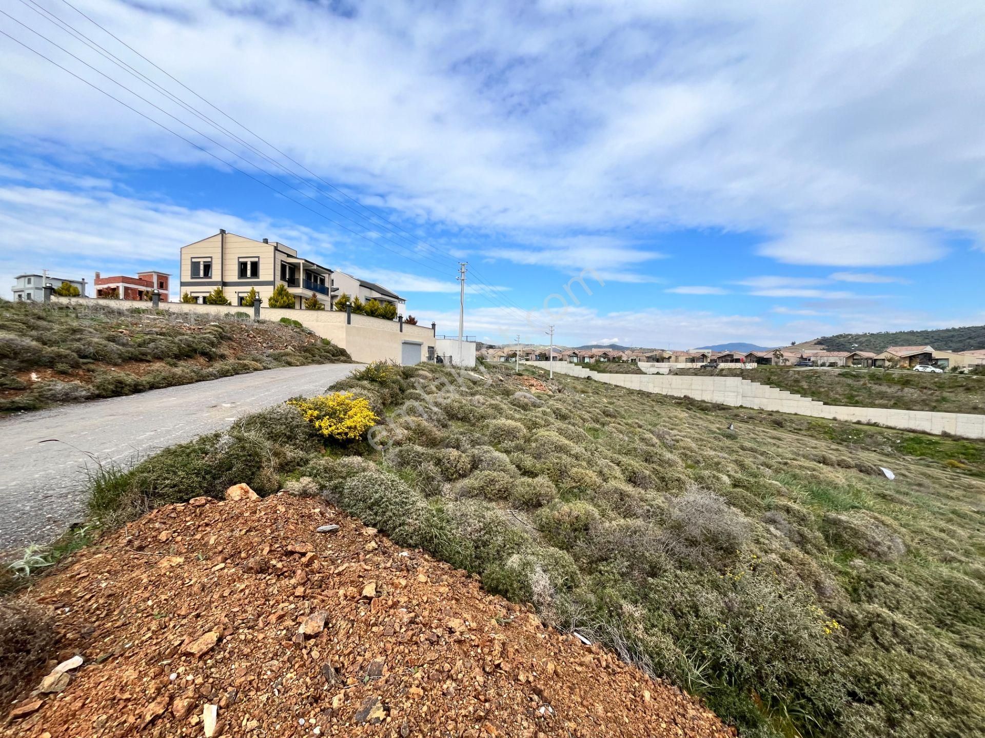 Seferihisar Devlet Hastanesi Yakınında, 300 M² Dubleks İmarlı Satılık Arsa! - Görsel 2