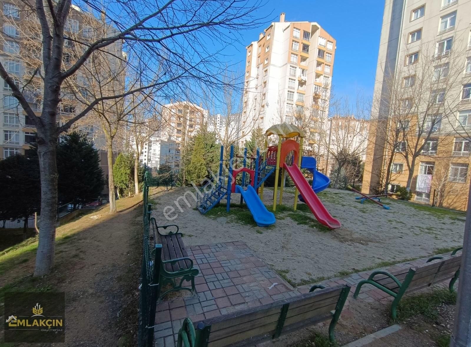 Başakşehir Kayabaşı Satılık Daire Kayabaşı Mahallesi 3. Bölge 3+1 Satılık 118m2 Boş Daire