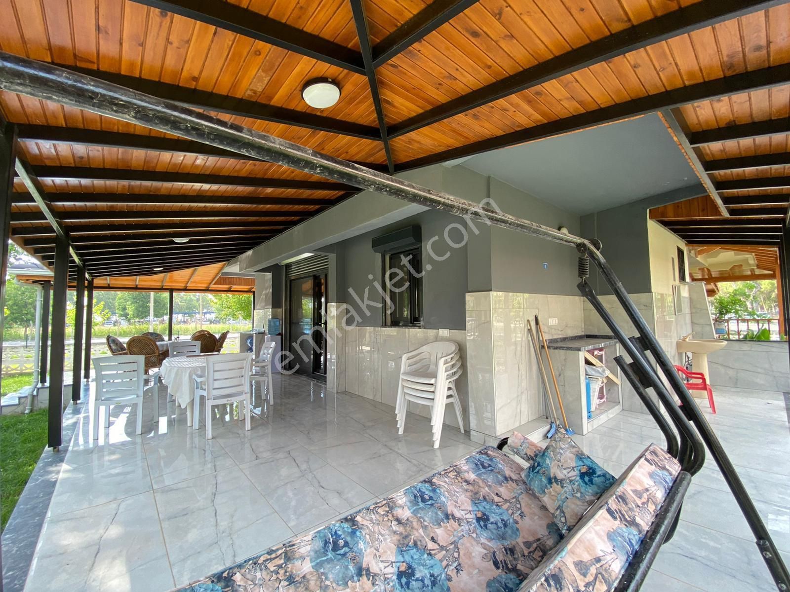 Kuşadası Davutlarda Satılıkl Yazlık - Görsel 26