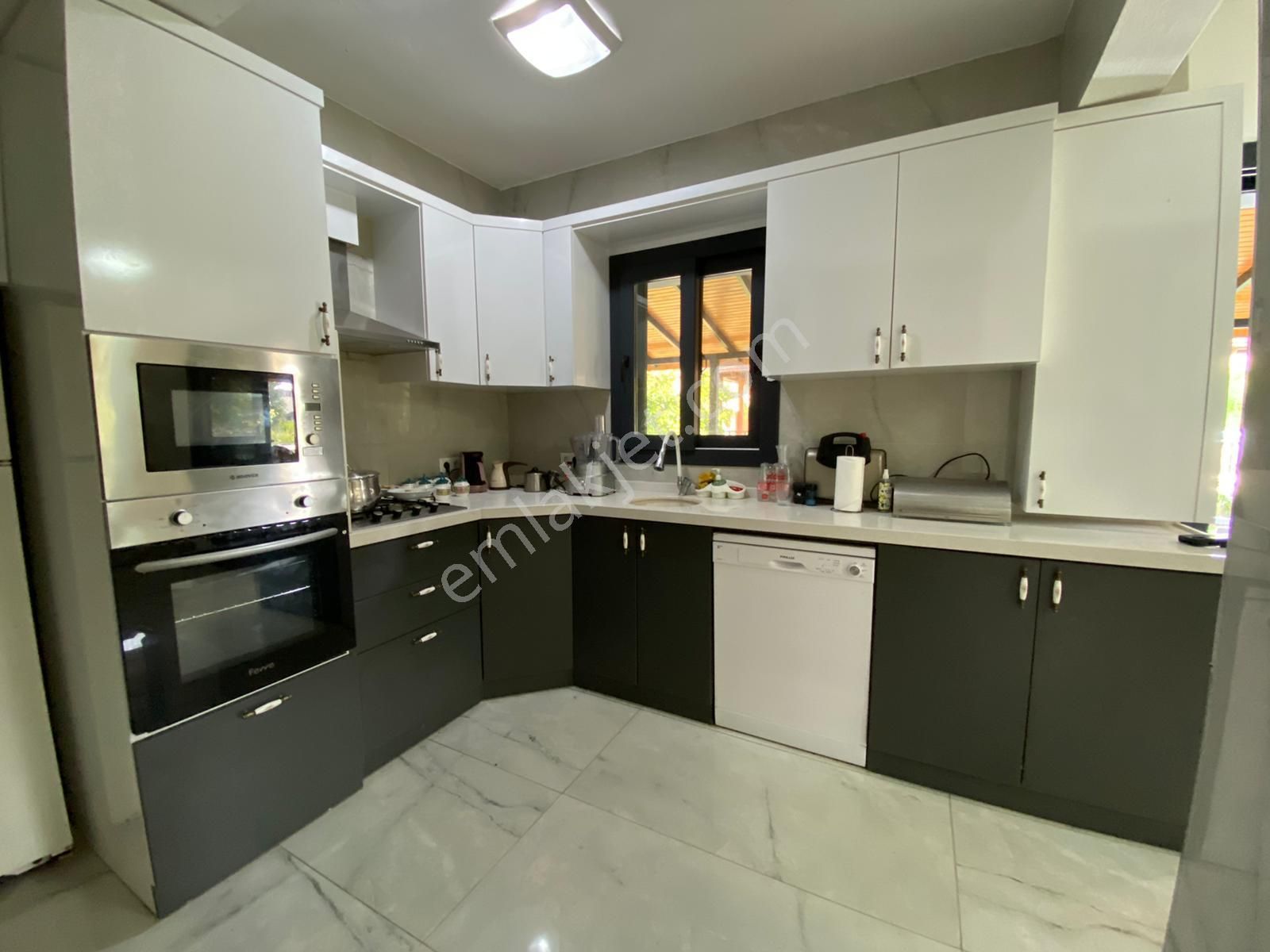 Kuşadası Davutlarda Satılıkl Yazlık - Görsel 5