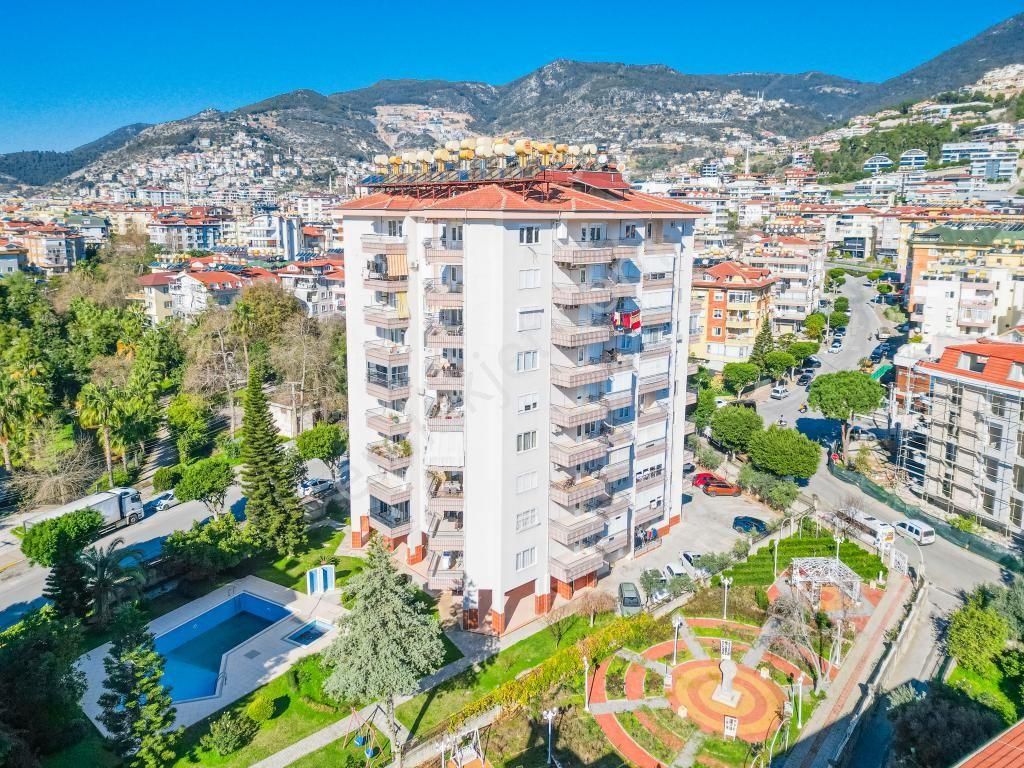 Alanya Hacet Satılık Daire 4+1 Satılık Ayrı Mutfak Düz Ayak Site İçi Daire