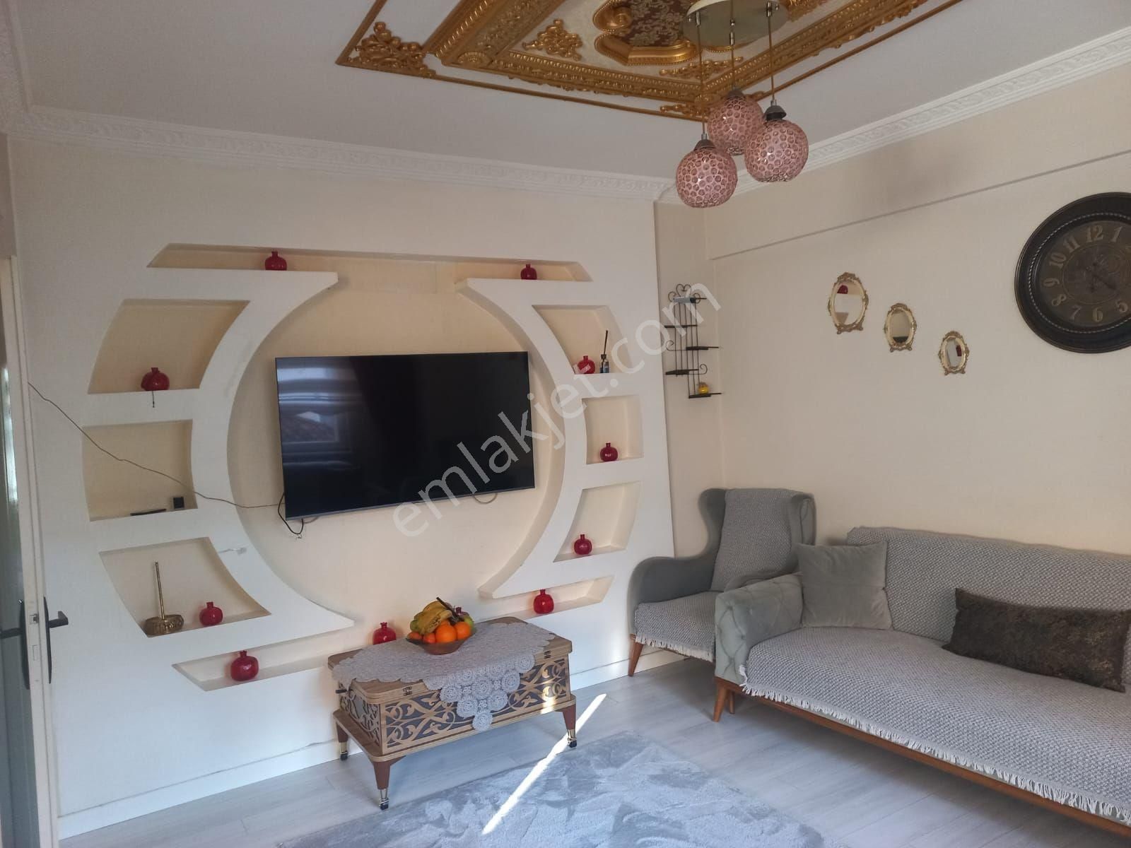 Altınordu Düz Satılık Daire Masrafsız Bakımlı 2+1 90m2 4 Kat Daire