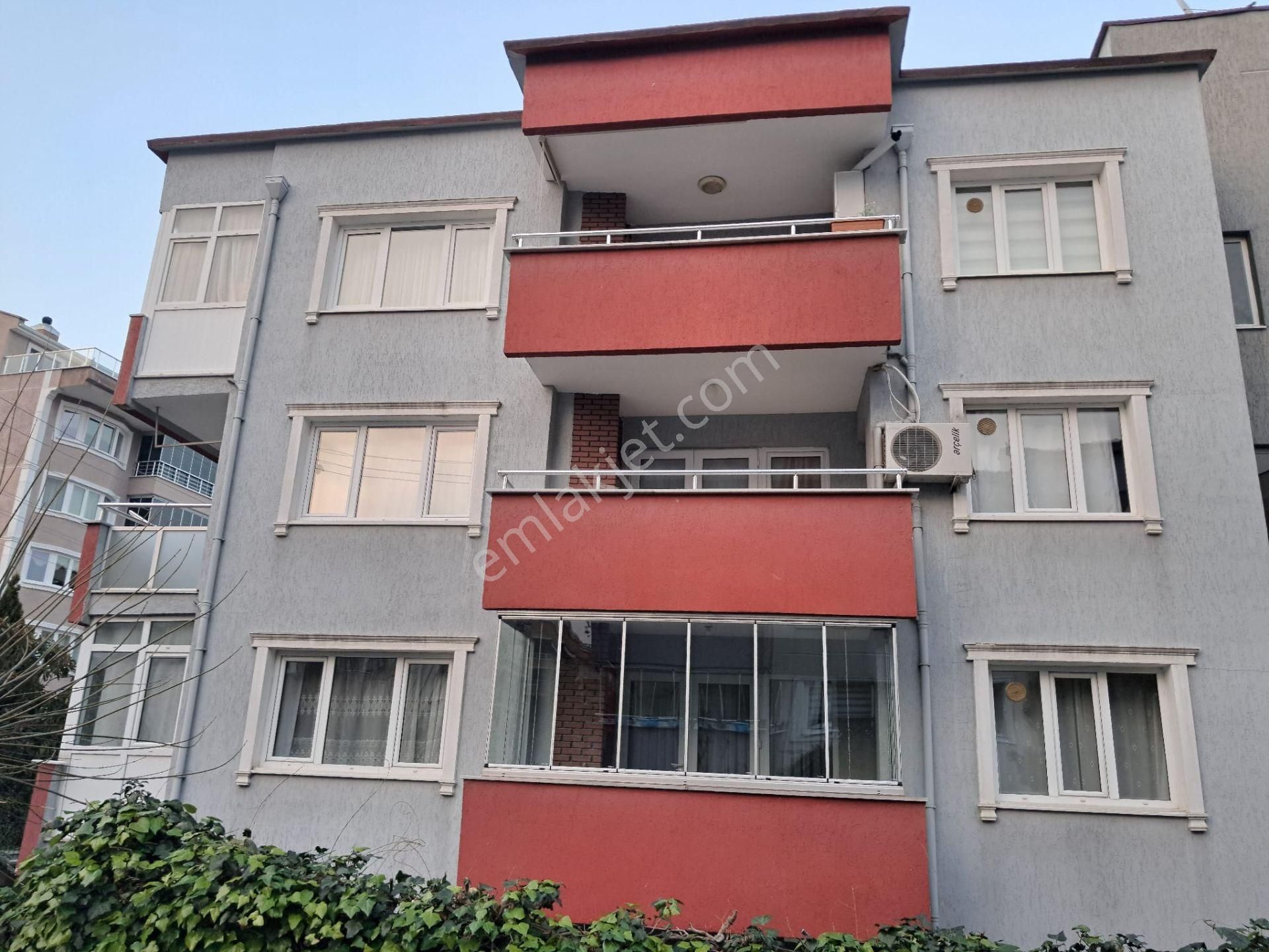 Nilüfer Konak Kiralık Daire Konak Mh.merkezi Konumda Full Eşyalı 3+1 Kiralık Daire