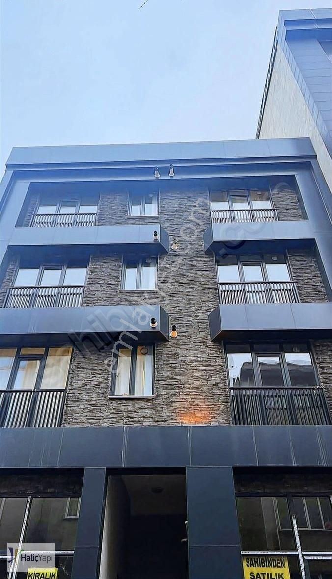 İstanbul Kağıthane Havalimanına Yakın Kiralık Daire Gürselde Adliyeye Metrobüse Yakın Kiralık Lüks 2+1 Daire