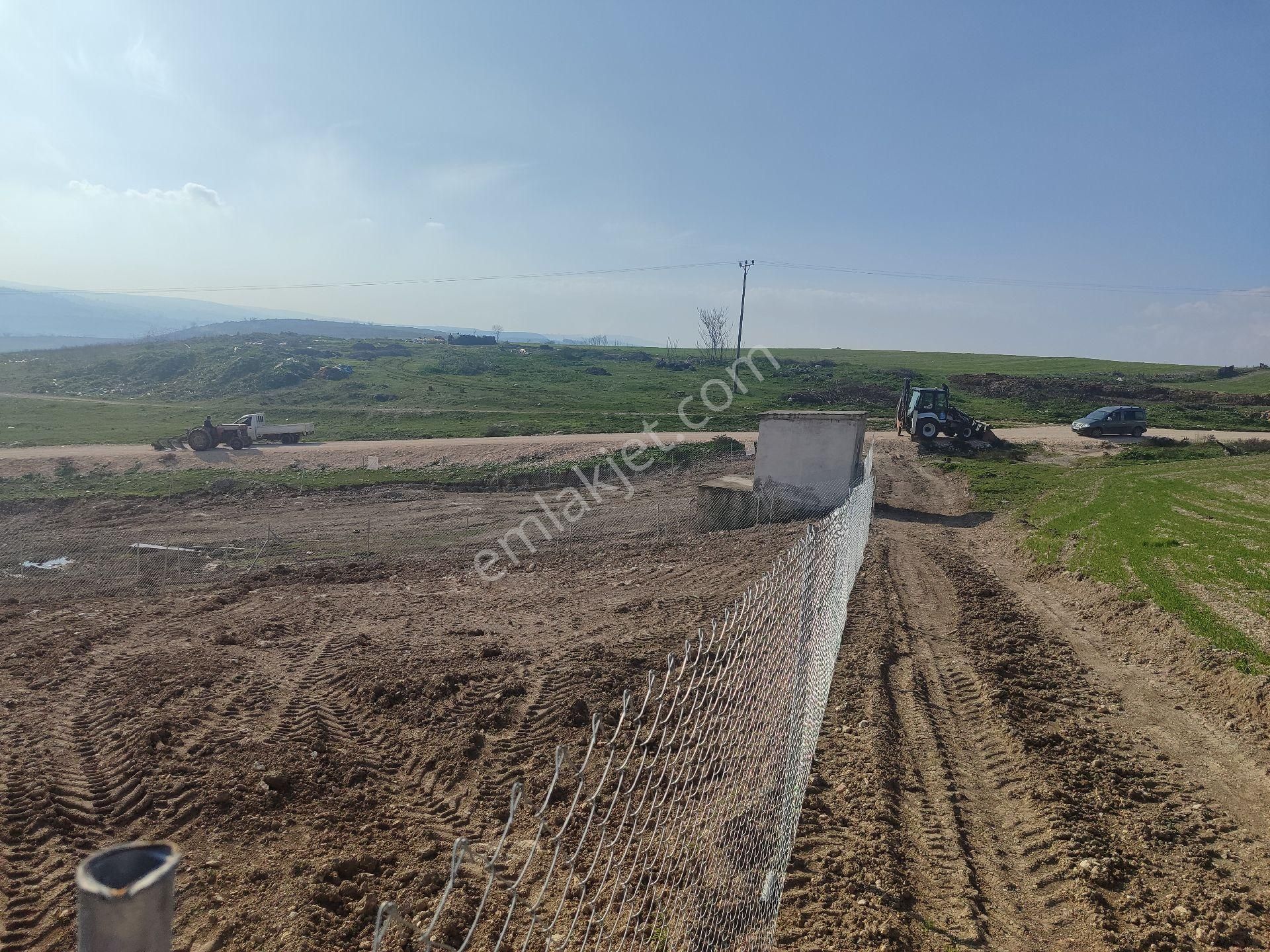 Köy Yaninda, Elektrik Su Yol Çit Mevcut 402 Mk Resmi Tapulu Bahçe. - Görsel 13