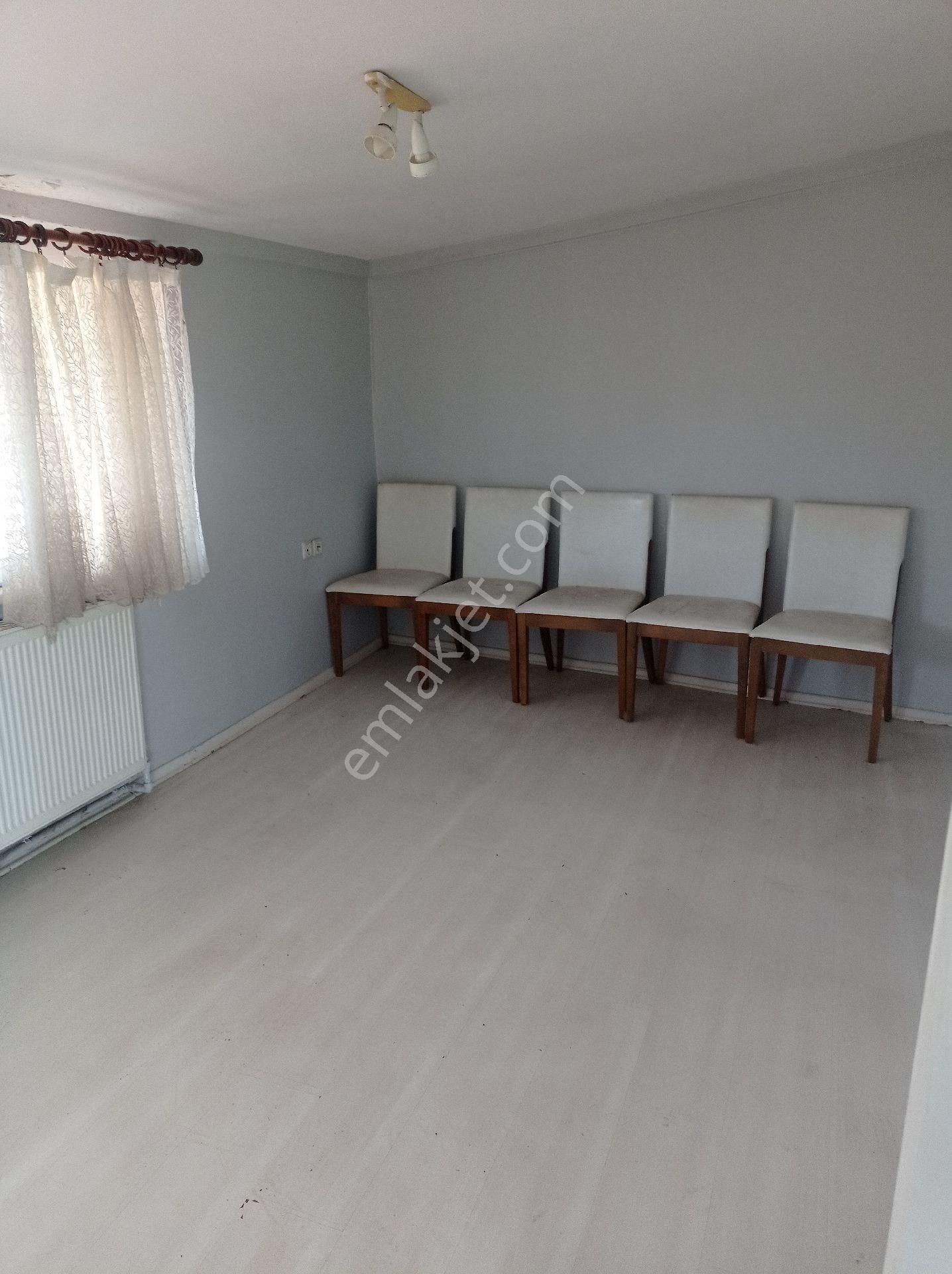 Tuzla Sahil Çarşıda 4 Katlı Deniz Gören Satılık Bina 1 - Görsel 13