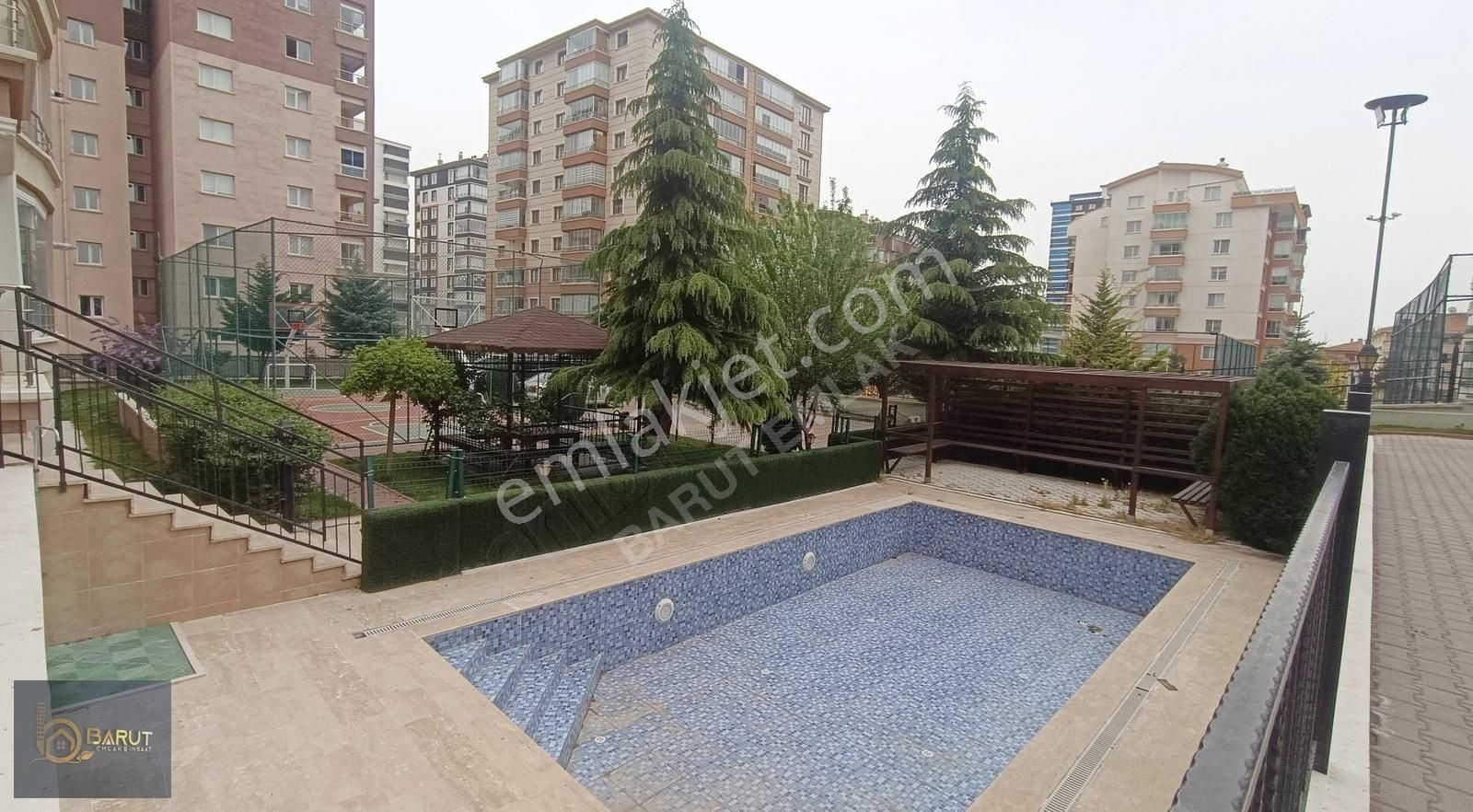 Pursaklar Fatih Satılık Daire Barut Emlaktan 150m2 Asansör E. Banyo Kiler 3+1 Site Dairesi