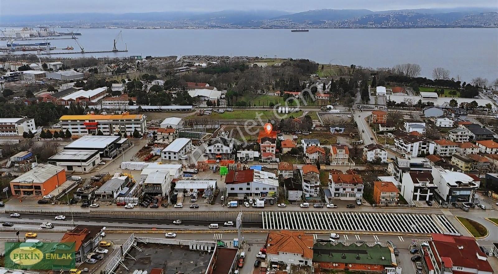 Kocaeli Başiskele Satılık Ticari İmarlı Pekin Emlak'tan Seymen Mahallesinde %40 İmarlı Ticari Arsa