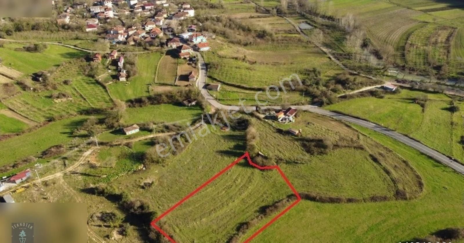 Kandıra Akçaova Satılık Konut İmarlı Akçaova Köyünde 1887m2 Köy İçi İmarlı Arsa