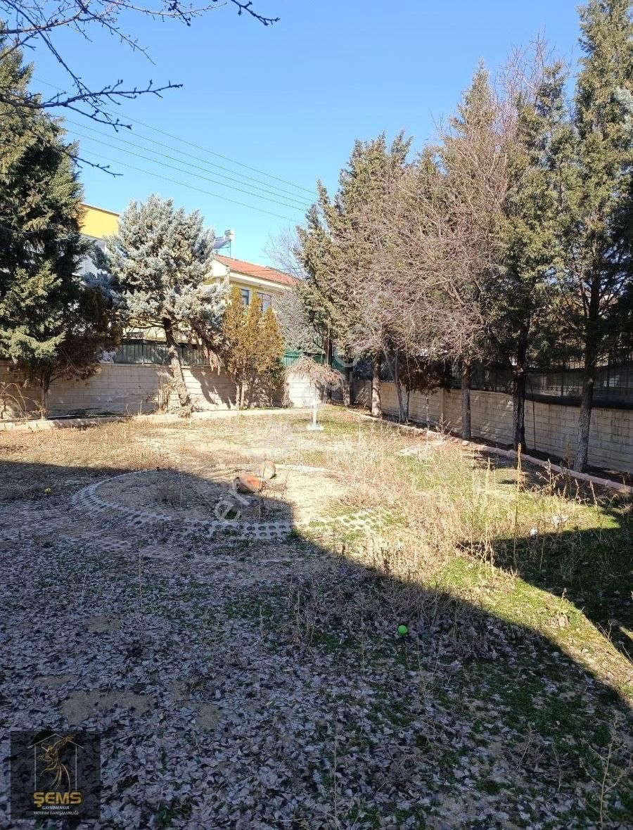 Selçuklu Sille Ak Satılık Villa 600 M² Alanda Arsa Fiyatına 5+1 Çok Geniş Tribleks Villa