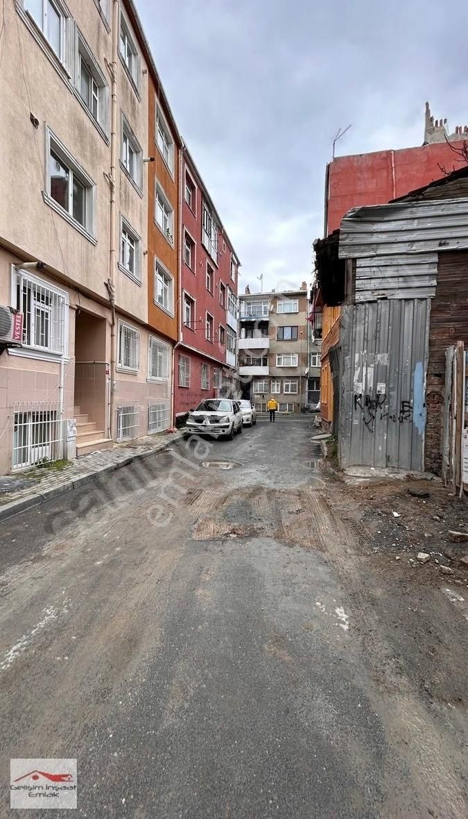 Fatih Mevlanakapı Satılık Daire Gelişim Emlak`tan 2024 Yapımı, Sıfır Binada, 90m², 2+1