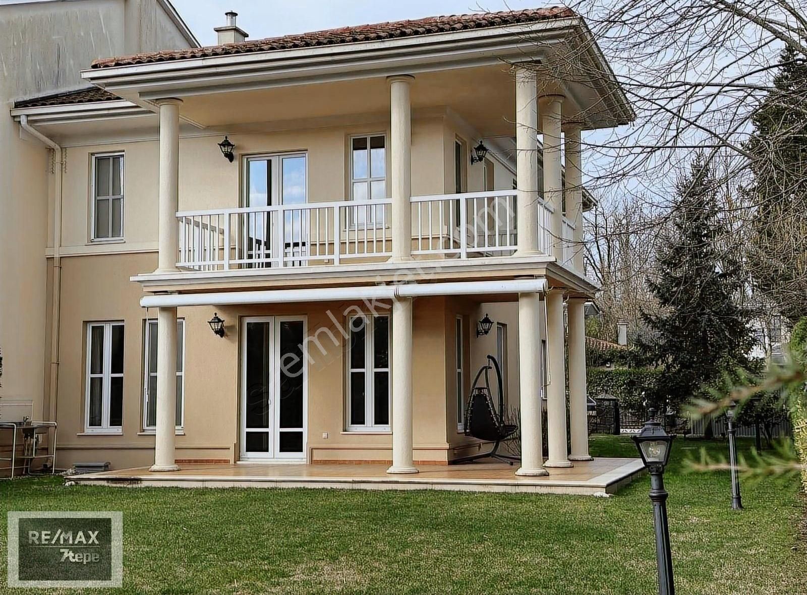 Çekmeköy Ömerli Kiralık Villa Funda Aksoy Tek Yetkili Çekmeköy Ömerli Kasaba Köşe Townhouse