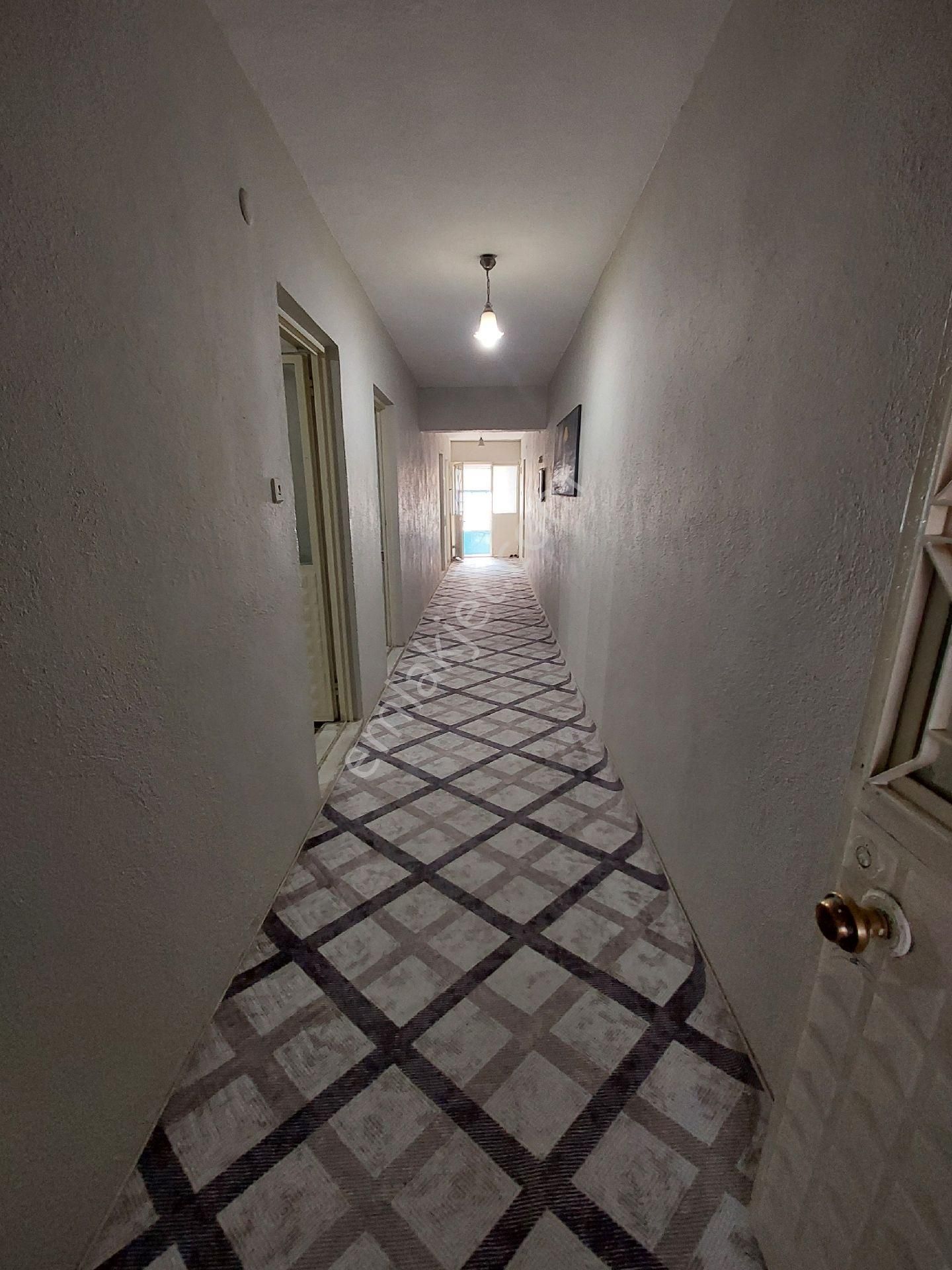 Nazilli Hamzalı Da 2 Katlı Geniş Köy Evi - Görsel 10