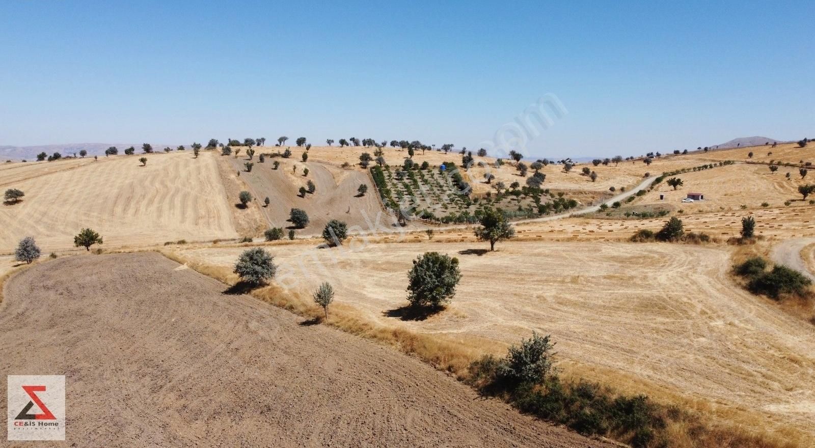 Akyurt Ahmetadil Satılık Tarla Akyurt Ahmet Adil Mahallesinde Yeri Belirli 467 M2 Hisse