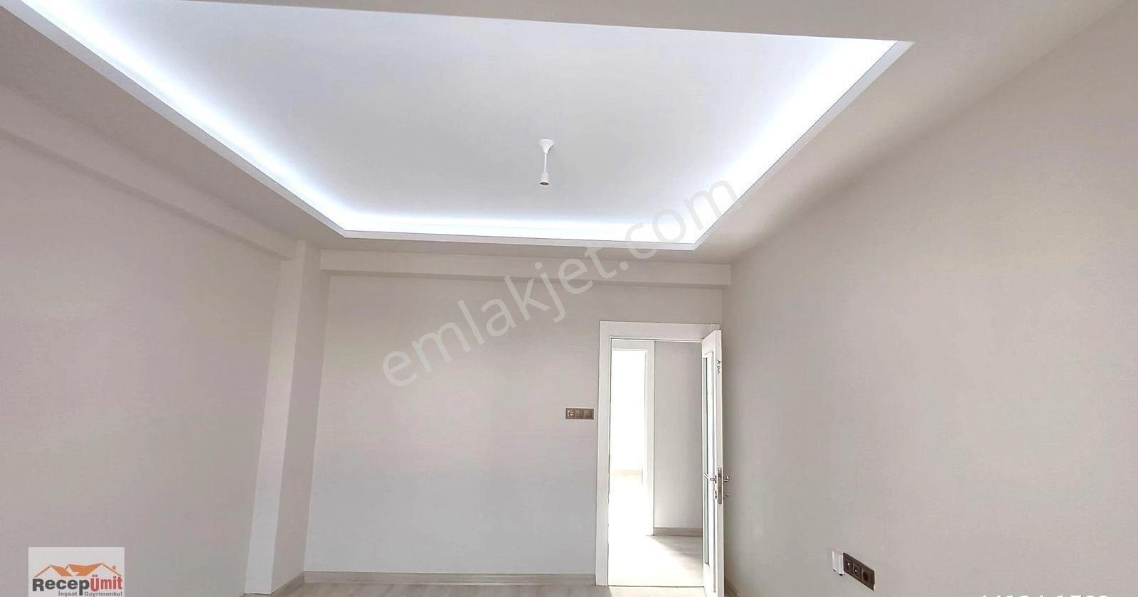 Recep Ümit Emlak'tan Şarhöyük Mahallesi Hatboyu Yanında Satılık Sıfır 5+1 Lux Dublex Daire. - Görsel 18