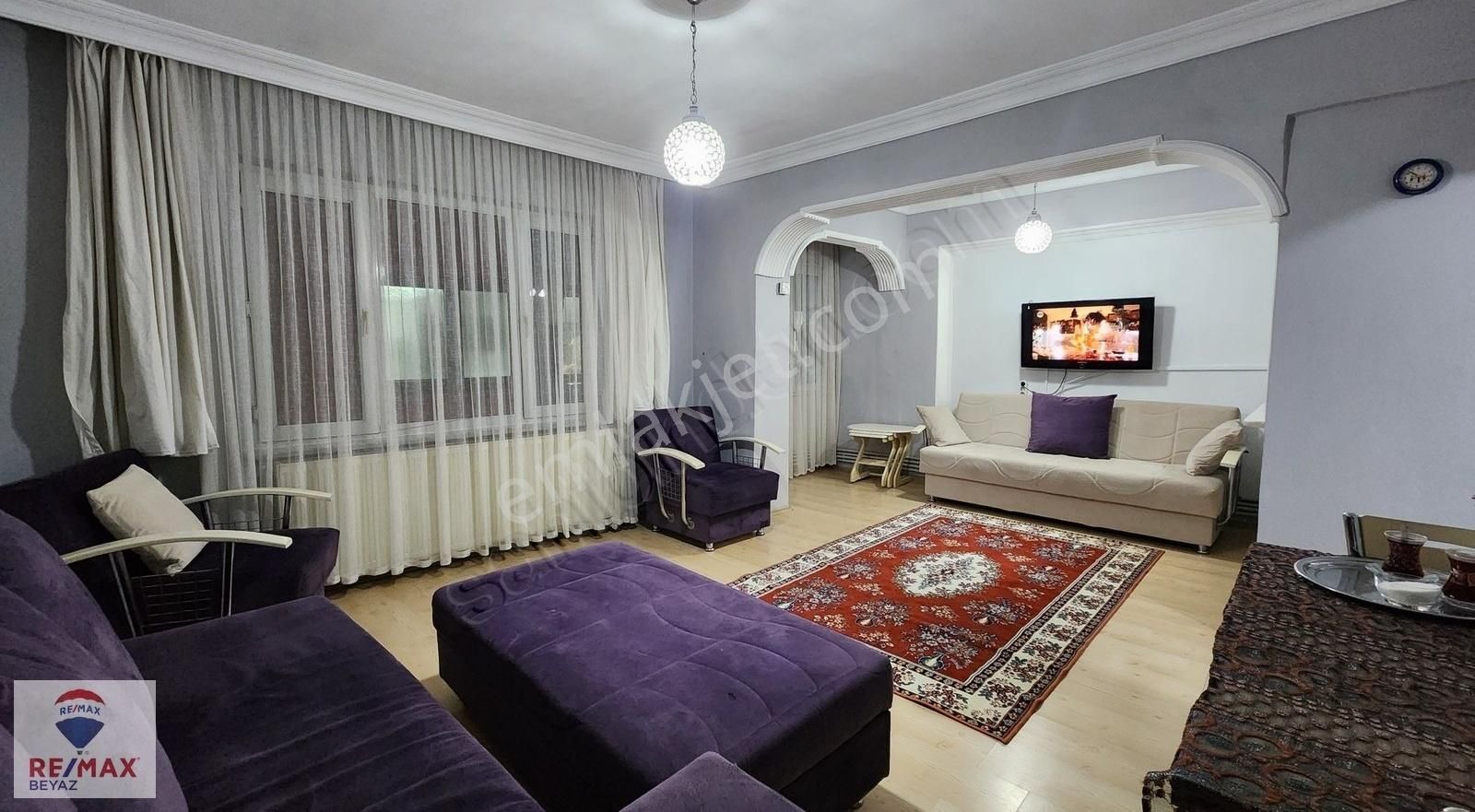 Osmangazi Aktarhüssam Kiralık Daire Remax Beyaz Fomara Da Bakımlı Eşyalı Kiralık 2+1 Daire