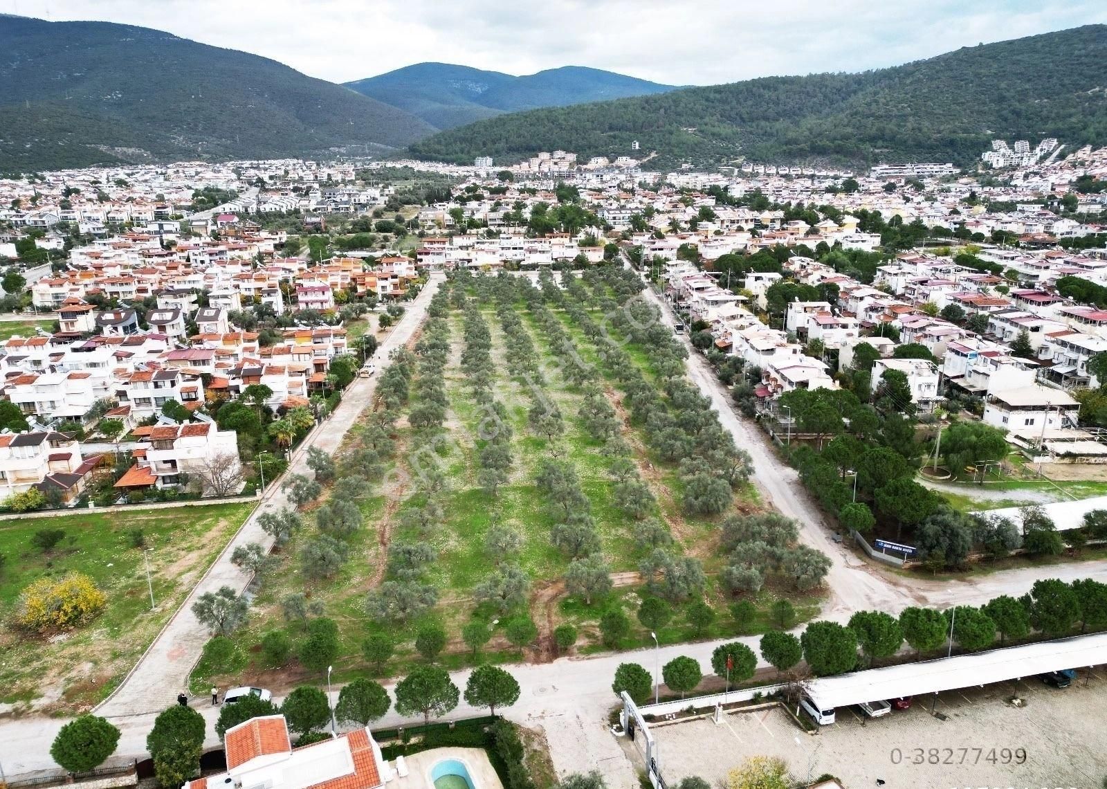 Didim Akbük Satılık Konut İmarlı Didim Akbük'te Yanyana 2 Adet Satılık 500 M² Villa Arsası