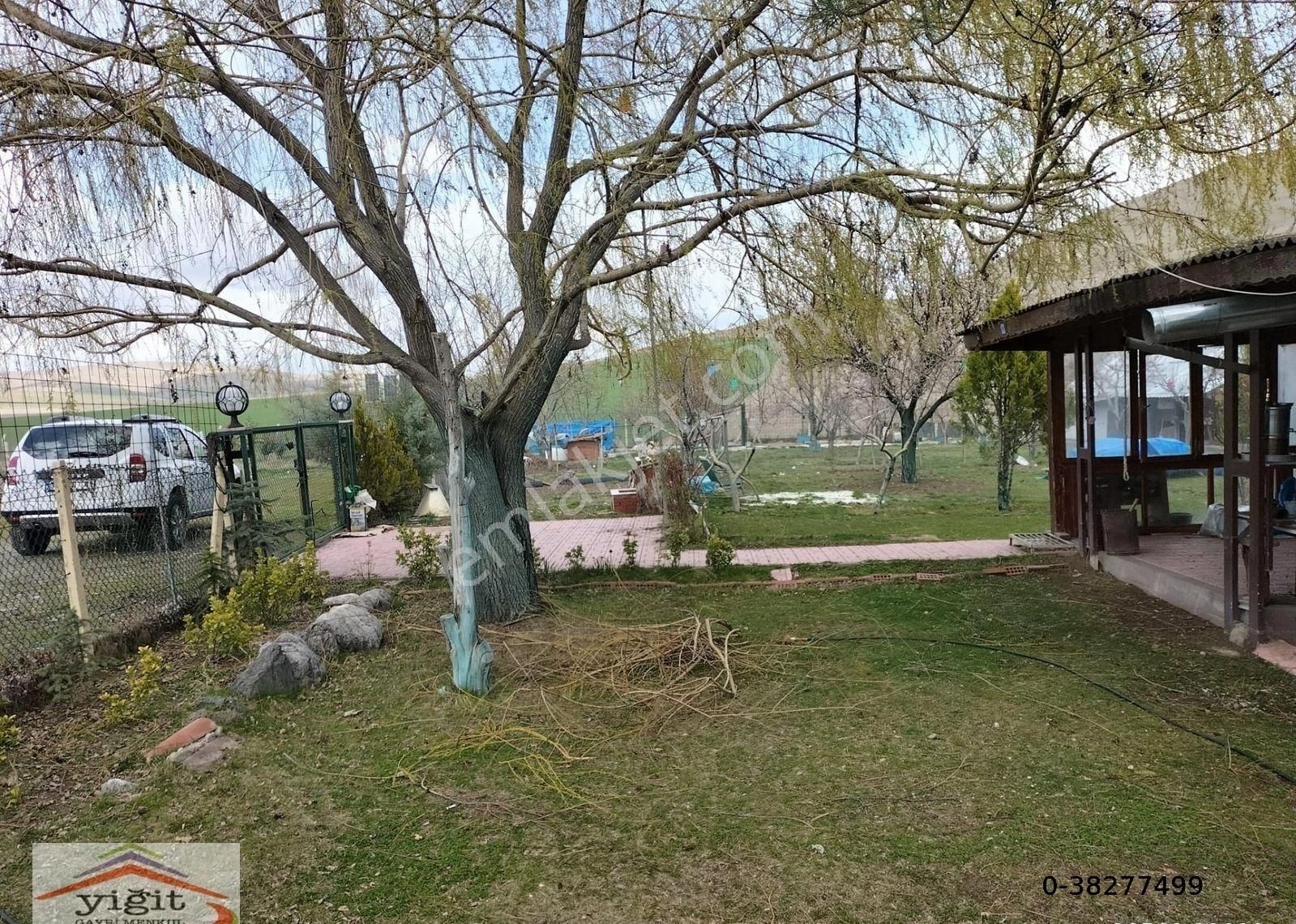 Bala Beynam Satılık Villa Ankara Beynam Site İçinde İmarlı 2000 M2 Bahçede 2+1 60 M2 Ev