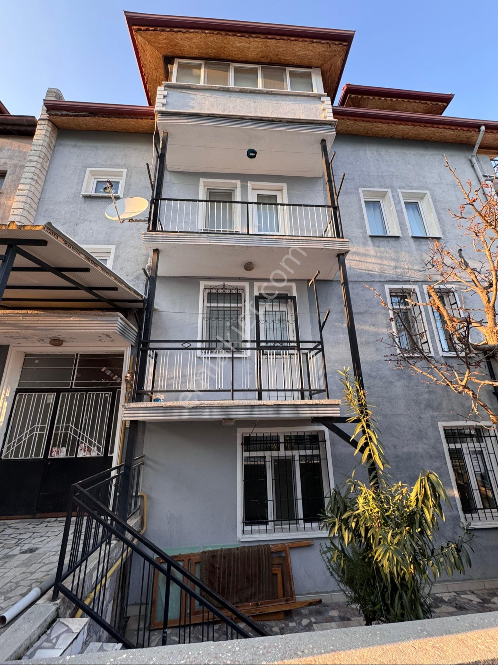 Acill...fatih Mahallesinde Kaçmayacak Kelepir 4 Katlı Masrafsız Bina - Görsel 2