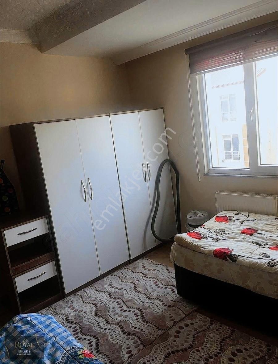 Kars Merkez Şehitler Kiralık Daire Şehitler Mah Üniversite Karşısı Eşyalı 1+1 Daire