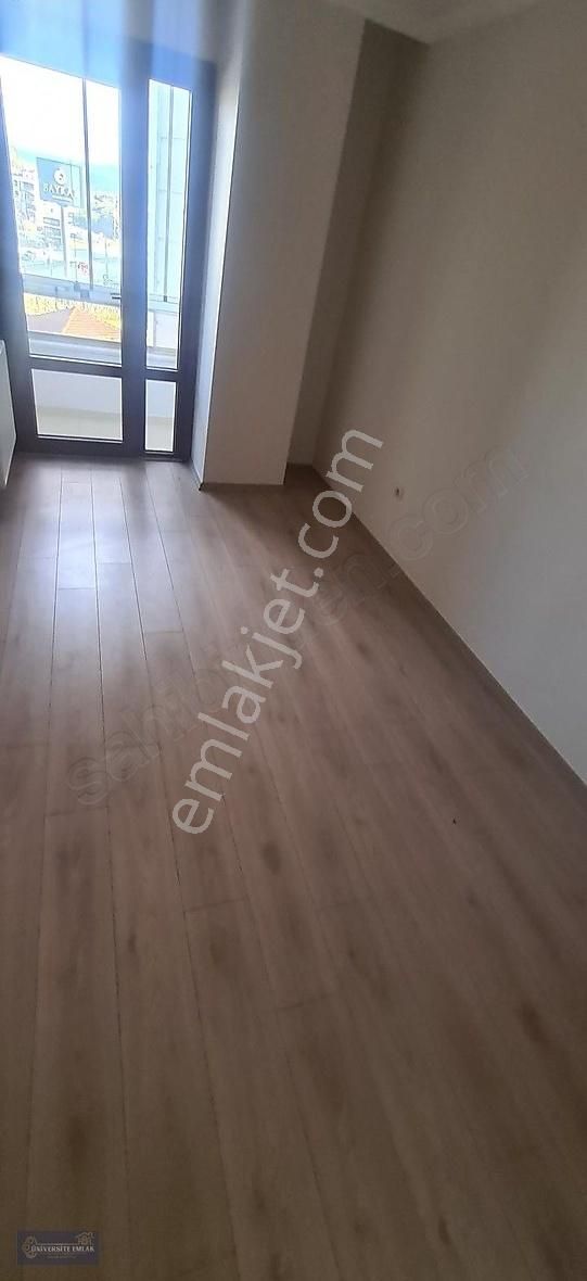 Düzce Merkez Şehit Bayram Gökmen Satılık Daire Düzce Konuralp Ultra Lüx Satılık 176 M² Sıfır 2+1 Daire Fırsat!