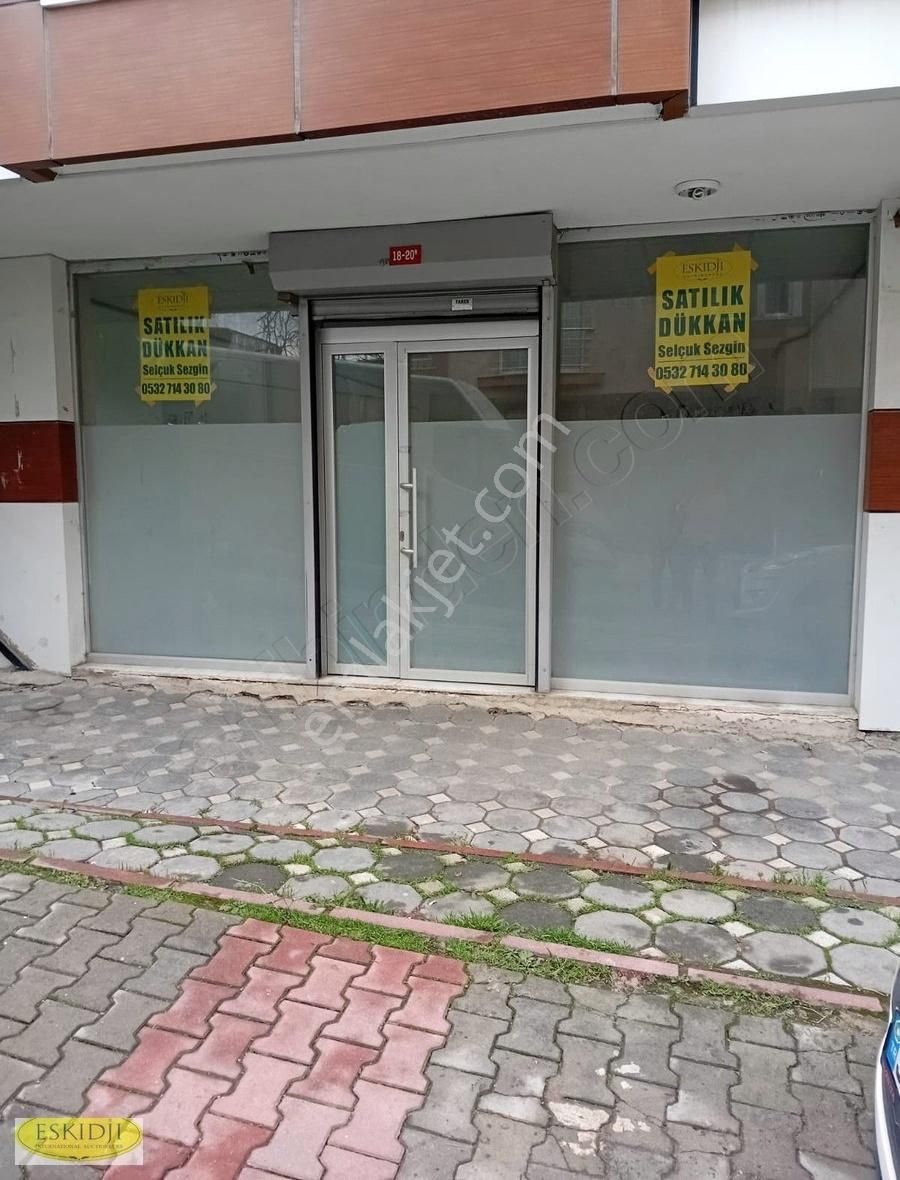 Çekmeköy Mimar Sinan Kiralık Dükkan & Mağaza Çekmeköy Mimar Sinan Mah'de Kiralık 90 M2 Depolu Dükkan