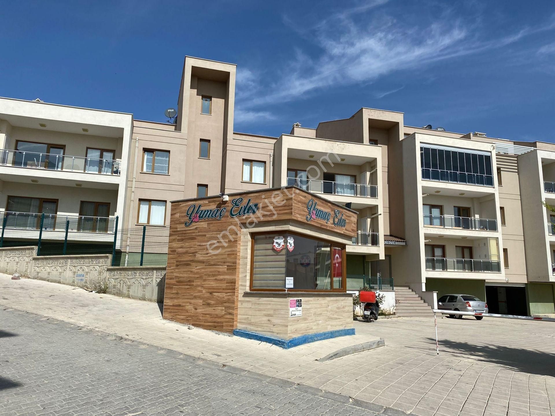 Konya Meram Metrobüse Yakın Kiralık Daire Meram Tıp Fak Karşısı Yamacevler Kiralık 2+1 Lüks Site İçi Daire