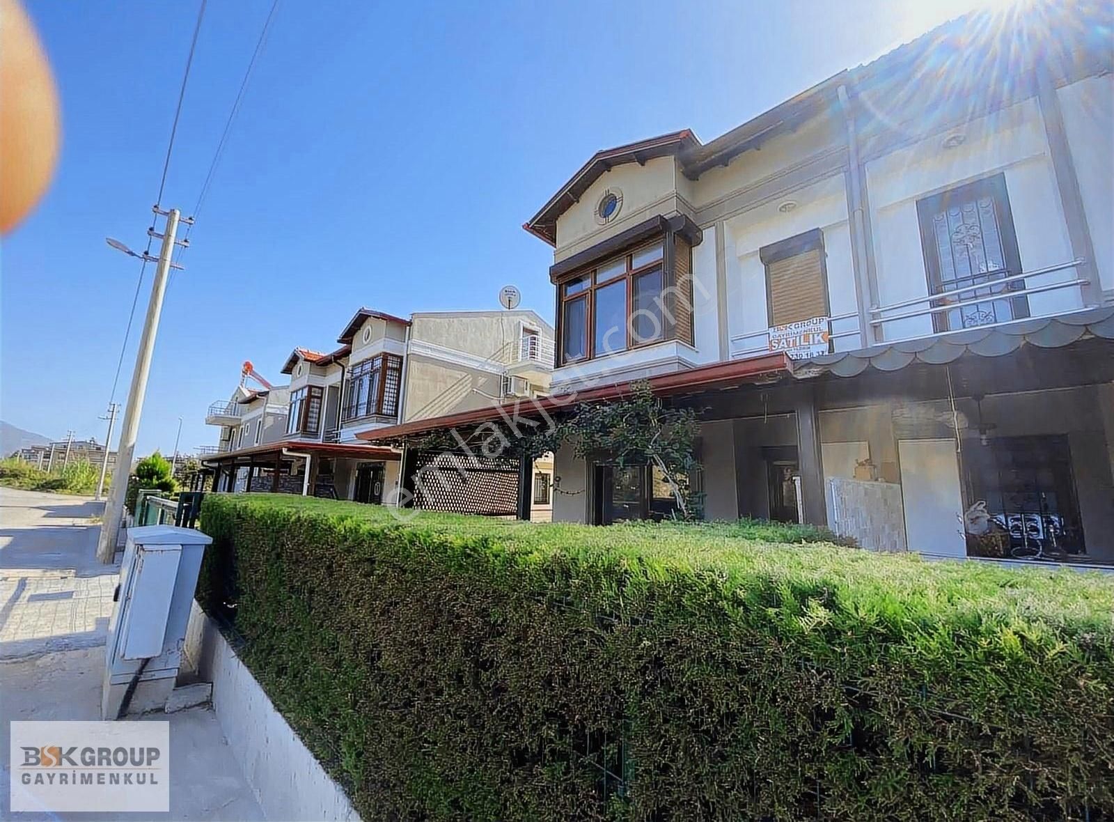 İzmir Menderes Satılık Villa Bsk Grouptan Denize 0 Site İçerisinde 3+1 Lüx Villa