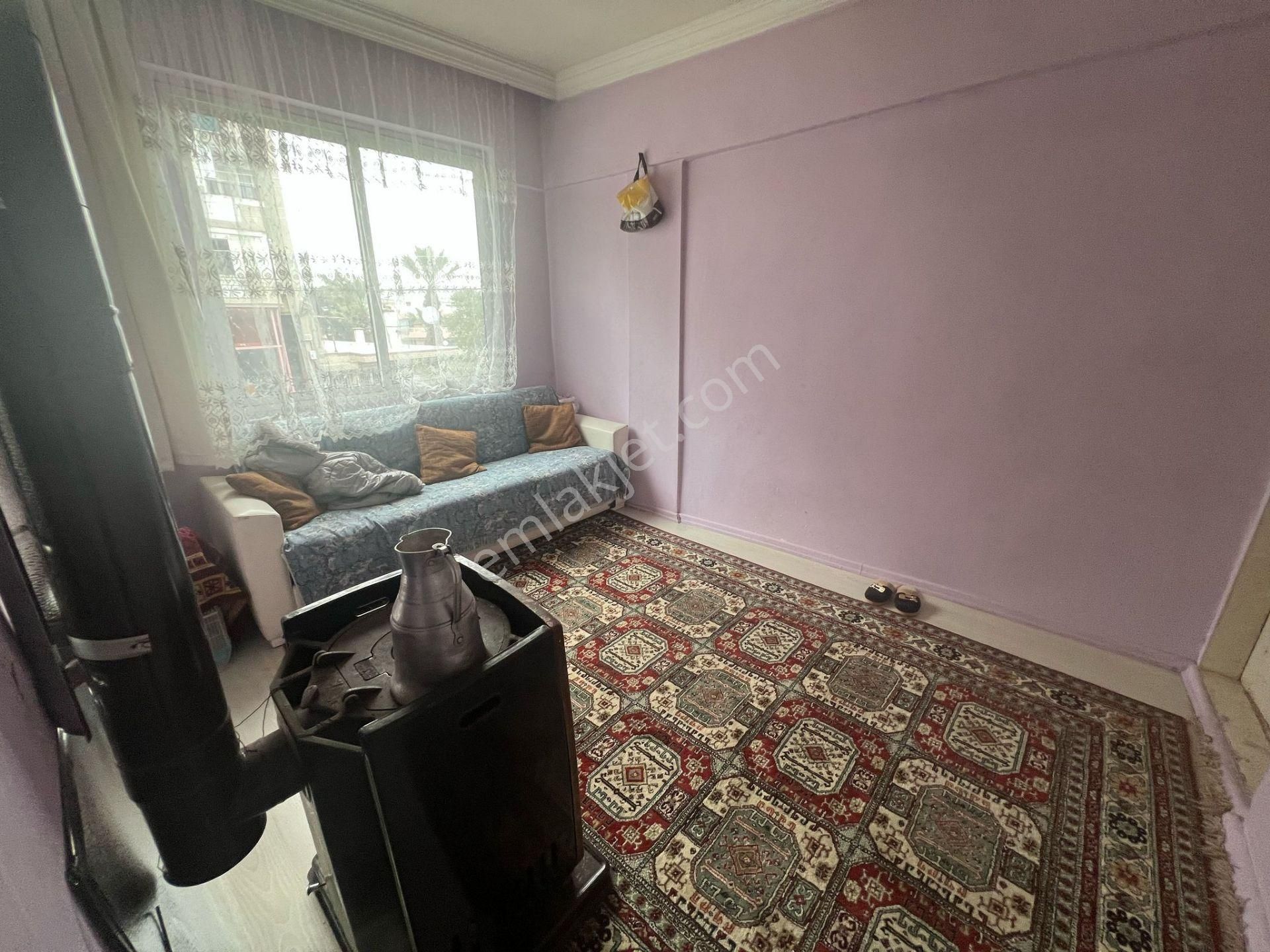 Acil Konak Gürçeşme Cadde Yakını 2 Katlı 95m2 Müstakıl 2 Katlı Ev - Görsel 3