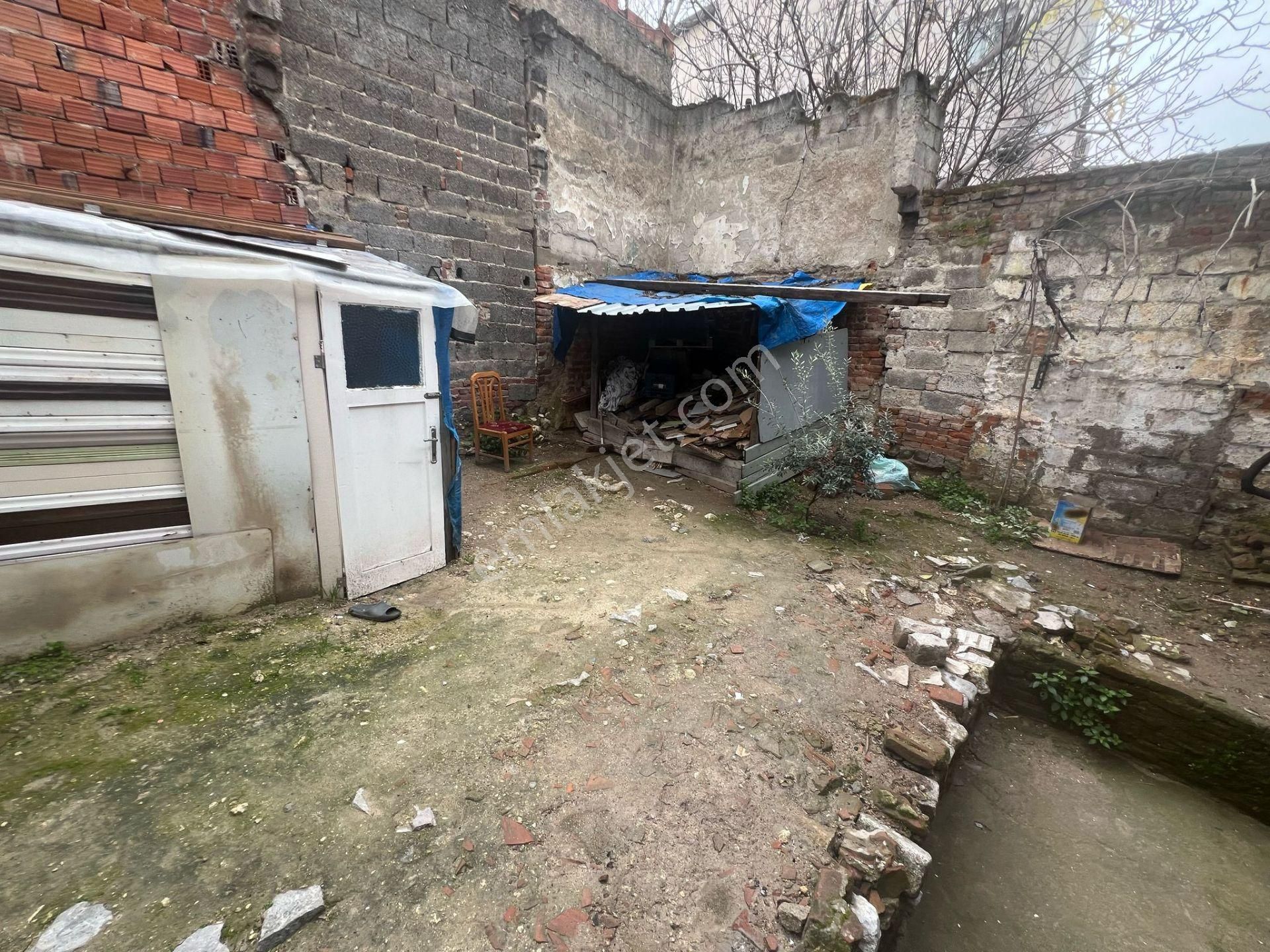 Acil Konak Gürçeşme Cadde Yakını 2 Katlı 95m2 Müstakıl 2 Katlı Ev - Görsel 18